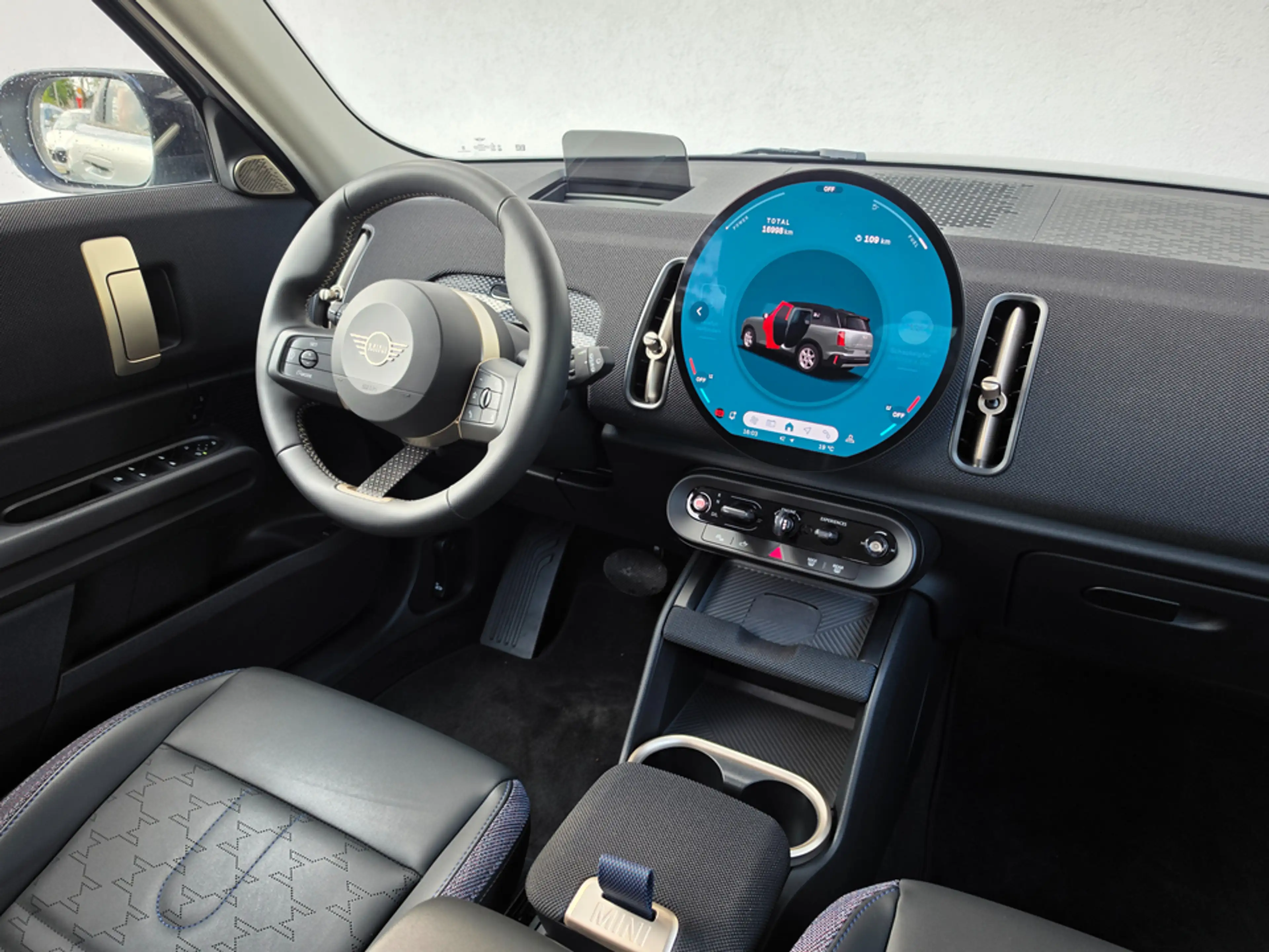 MINI Countryman S All4 Countryman S ALL4 Classic Trim Head-Up Navi DAPr — photo 5