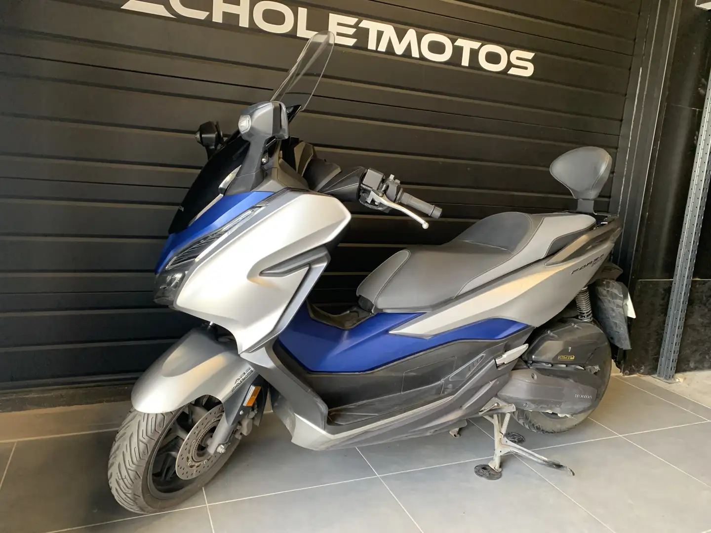 Honda Forza 125 Grau - 2