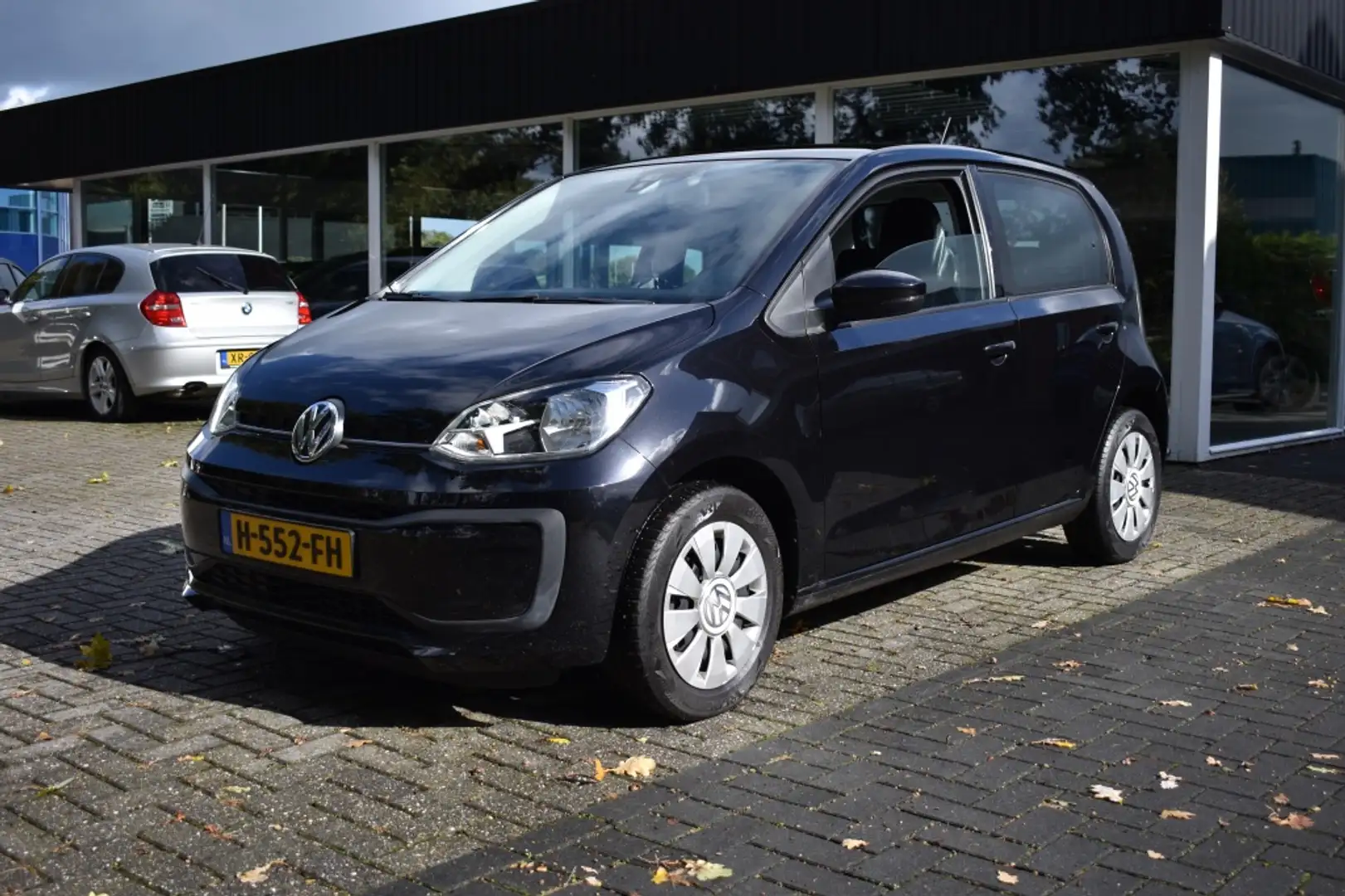 Volkswagen up! 1.0 BMT move up! AIRCO ELEK RAMEN DAB+ Zwart - 1
