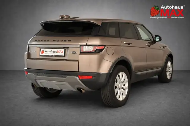 Land Rover Range Rover Evoque view 6