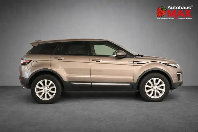 Land Rover Range Rover Evoque view 7