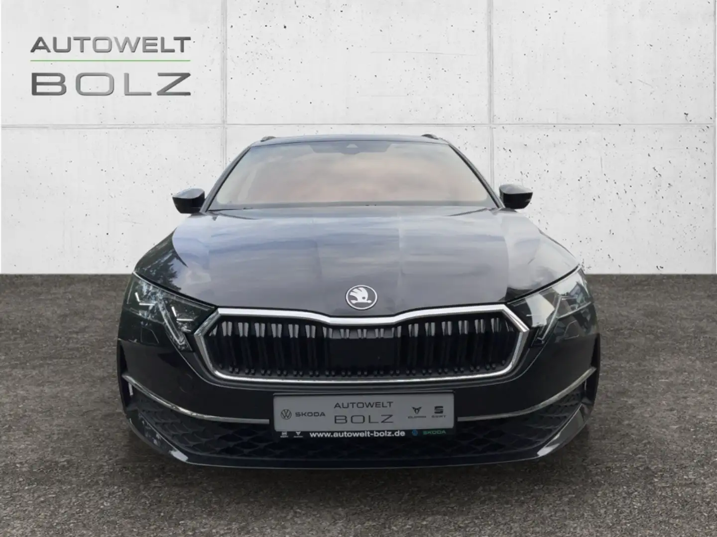 Skoda Octavia Combi Selection 2.0 TDI HUD Navi 360 Kamera Matrix Schwarz - 2