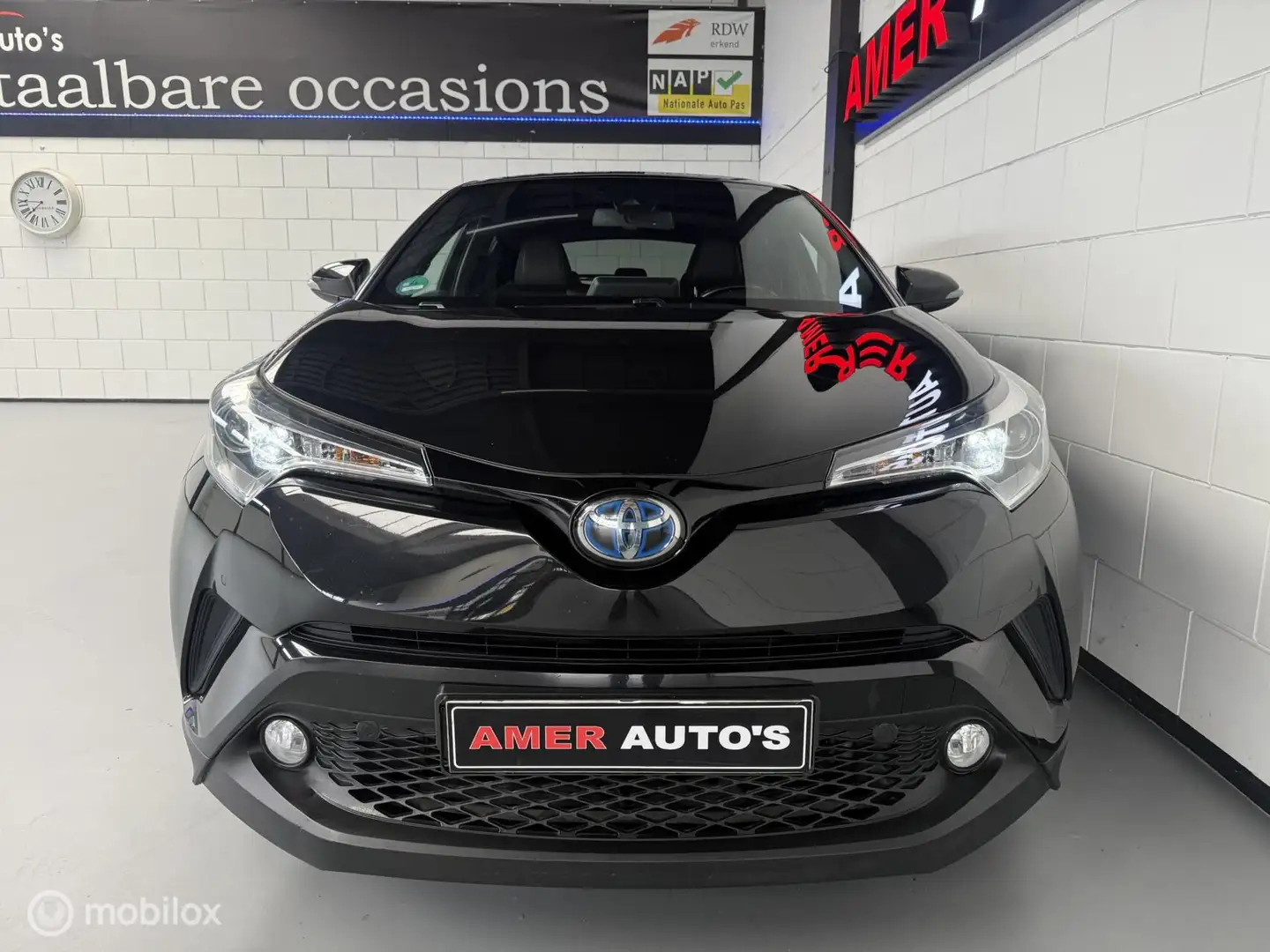 Toyota C-HR 1.8 Hybrid Executive/1e eigenaar/Luxe uitvoering Noir - 2