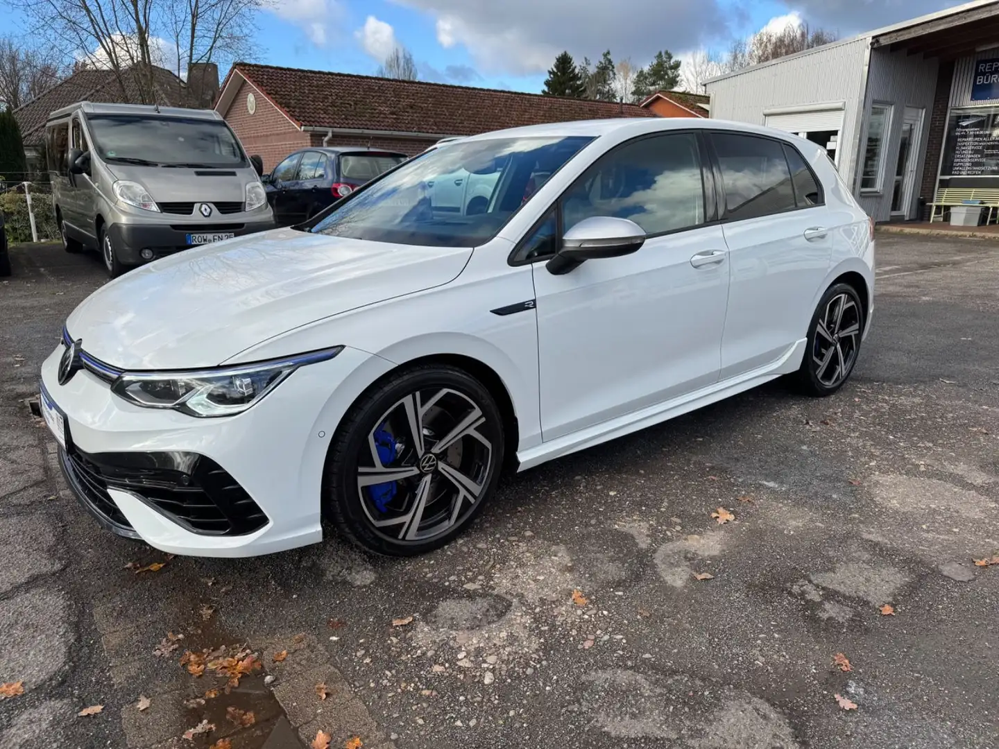 Volkswagen Golf VIII Lim. R 4Motion Sound/IQ Matrix Weiß - 1