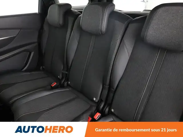 Peugeot 5008 view 14