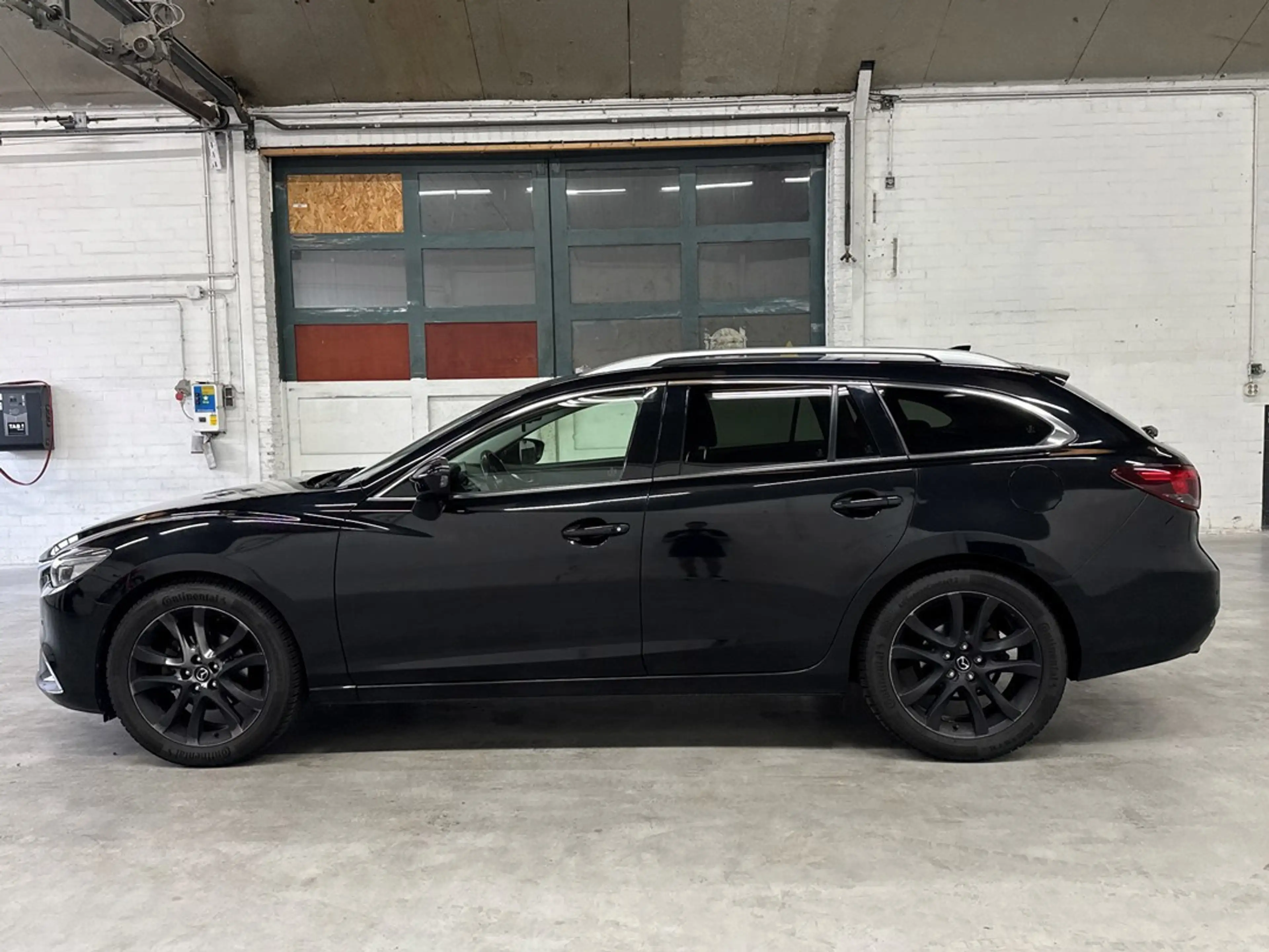 Mazda 6 Sportbreak 2.5 SkyActiv-G 192 GT-M | Head up | Mem — photo 2