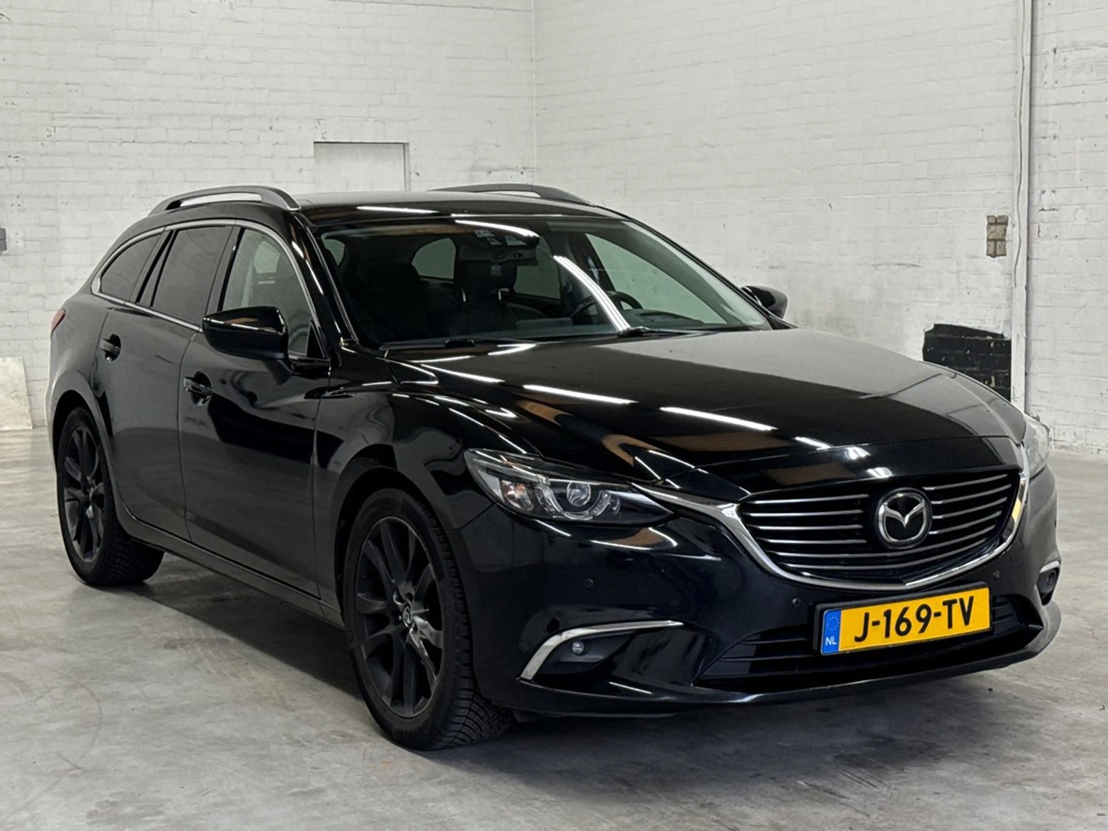 Mazda 6 Sportbreak 2.5 SkyActiv-G 192 GT-M | Head up | Mem — photo 7