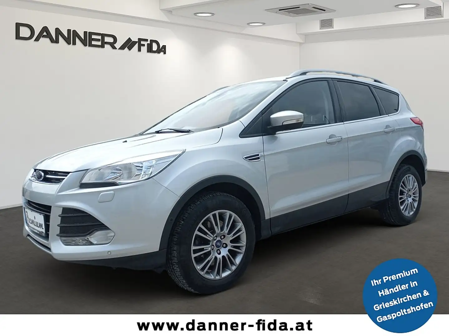 Ford Kuga 140PS Diesel/Schaltgetriebe 2,0 TDCi Titanium 4... Silber - 1