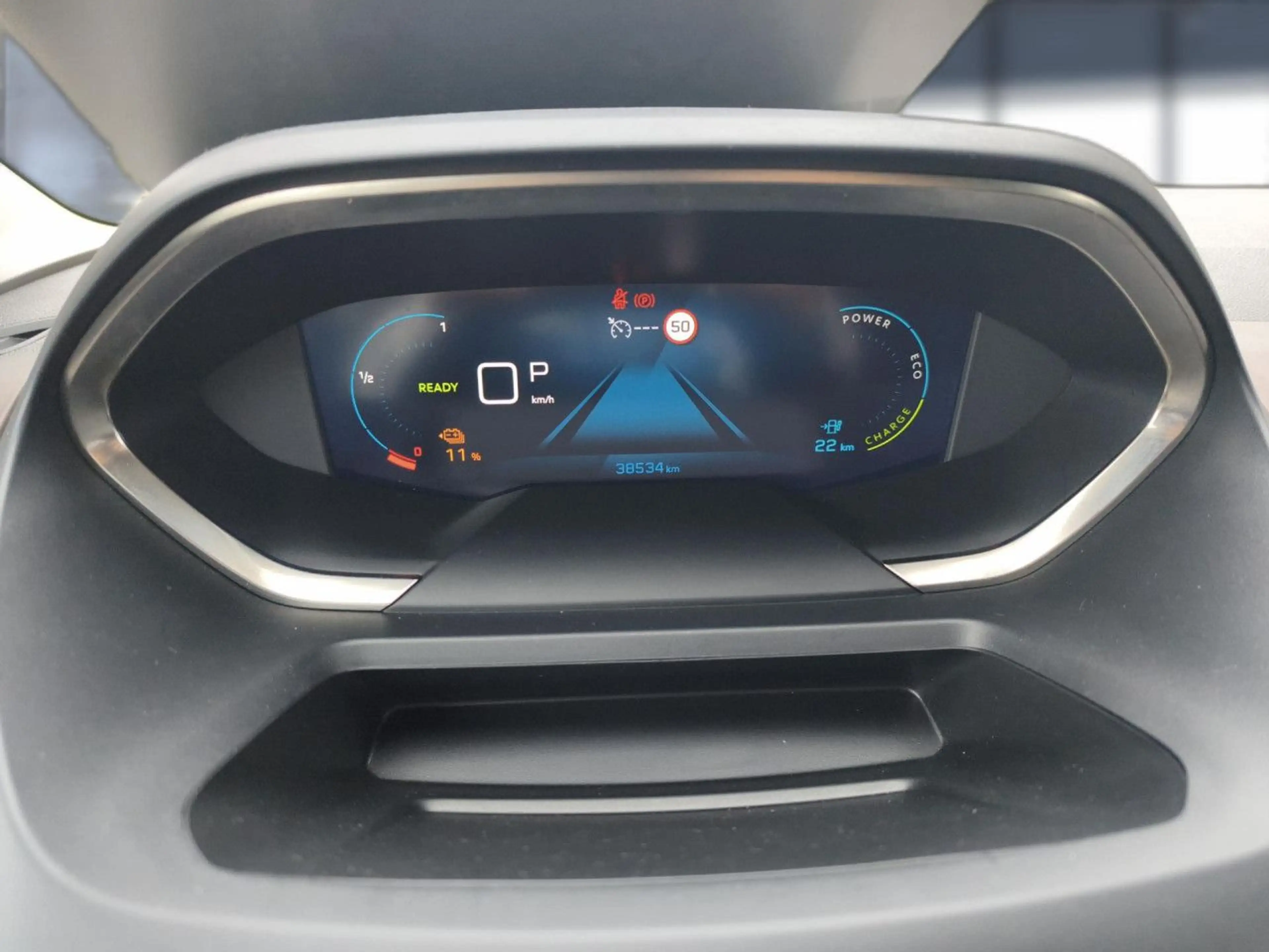 Peugeot Rifter GT Elektromotor L2 Navi Klima Einparkhilfe — photo 15