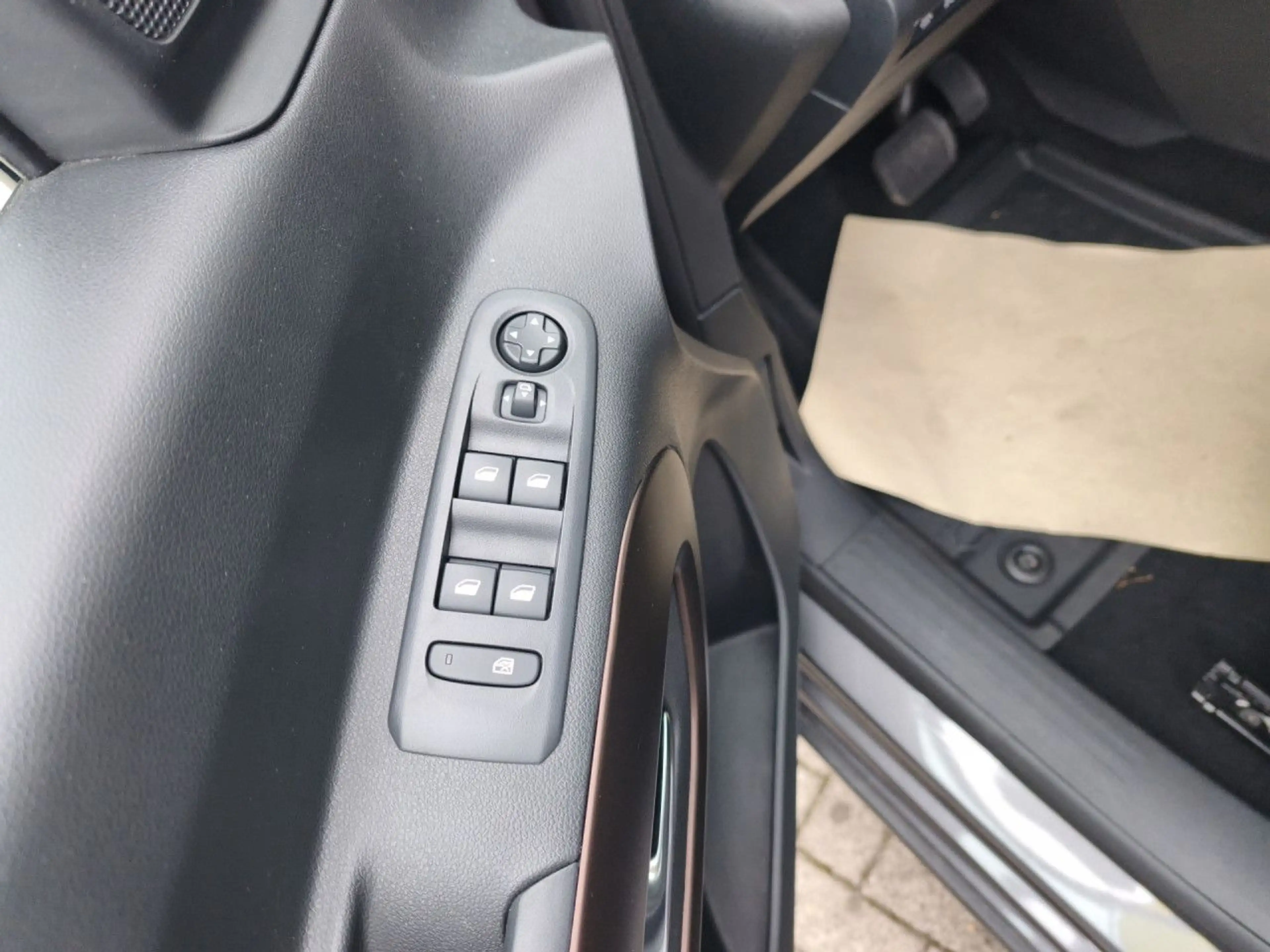 Peugeot Rifter GT Elektromotor L2 Navi Klima Einparkhilfe — photo 10