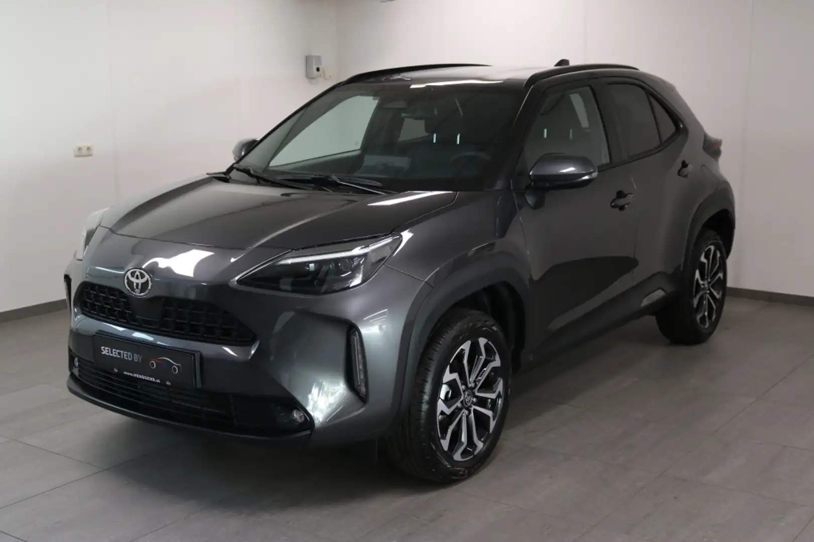 Toyota Yaris Cross 1.5 Hybrid 115 Dynamic | Te Bestellen Grijs - 1