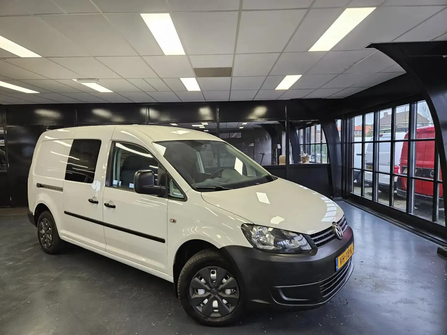 Volkswagen Caddy 1.6TDI Maxi EURO5 Wit - 1