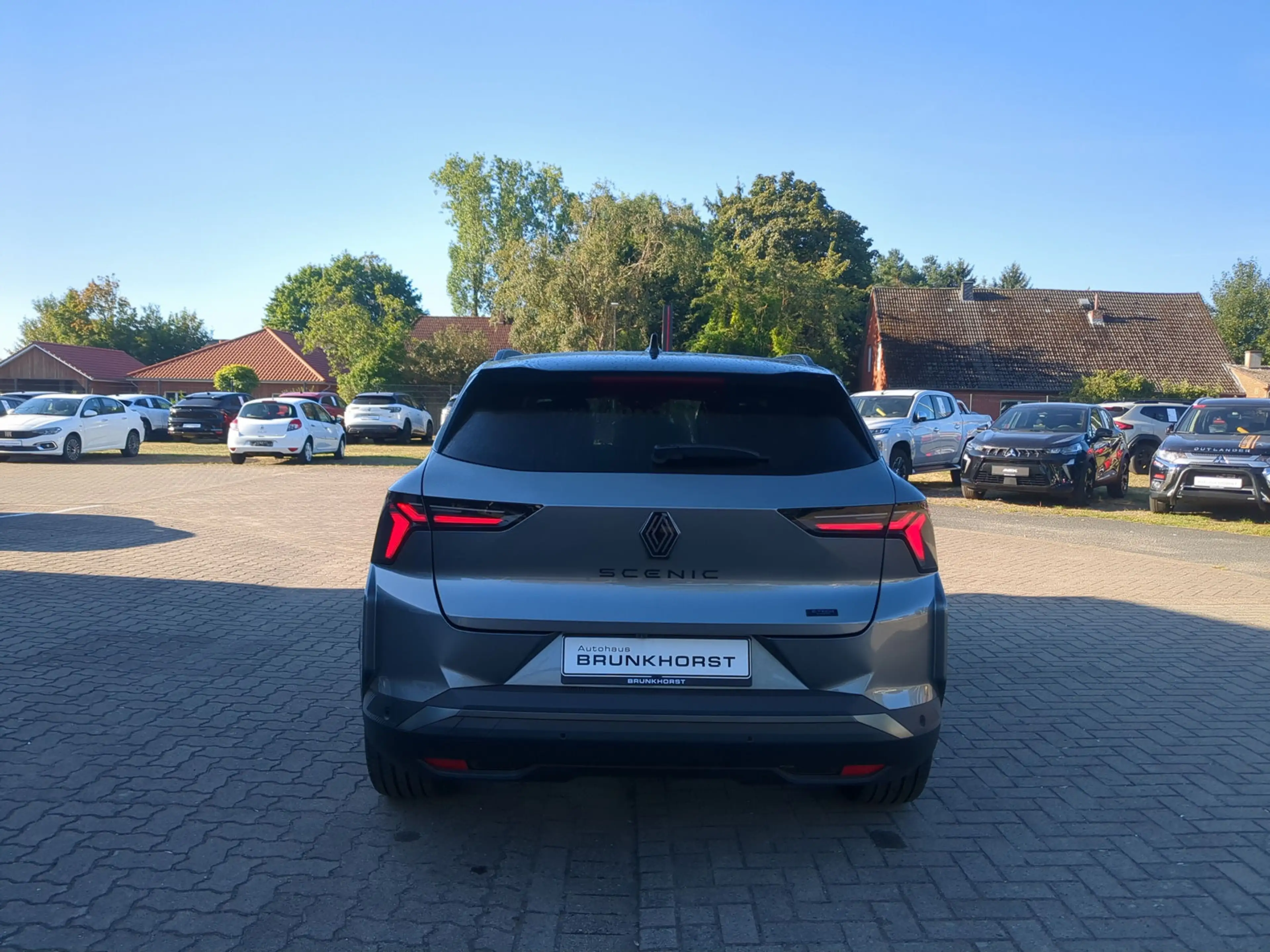 Renault Scenic E-TECH EV87 220 Esprit Alpine Harman/Kardon+Pano-D — photo 2