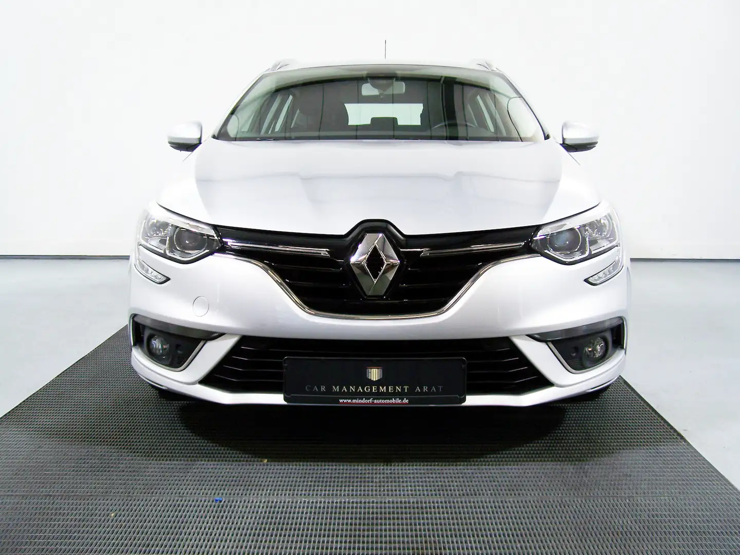 Renault Megane IV Grandtour 1.5 dCi Business Edition Grau - 2