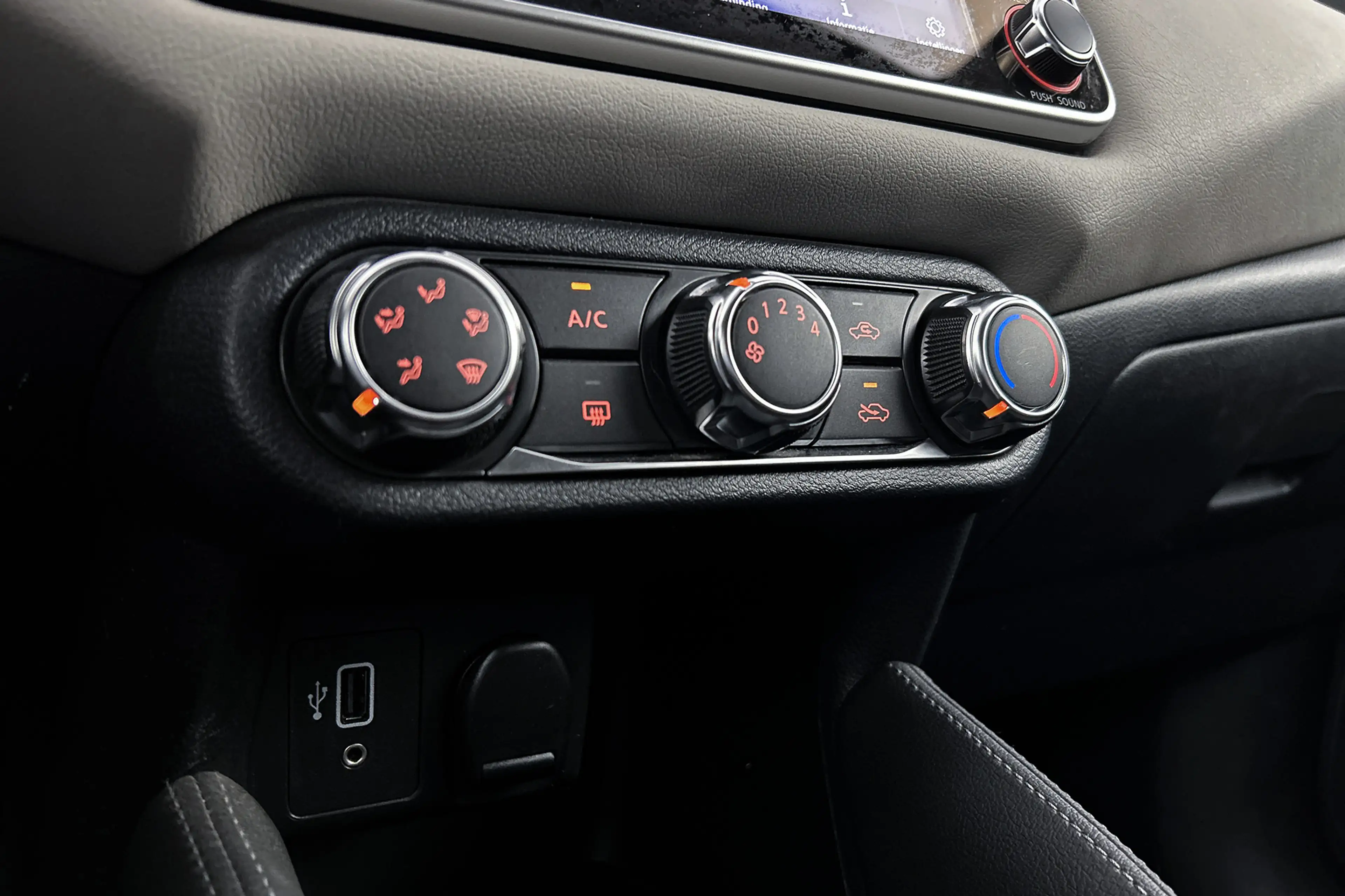 Nissan Micra 1.0 IG-T Acenta | Apple Carplay | Cruise control | — photo 18