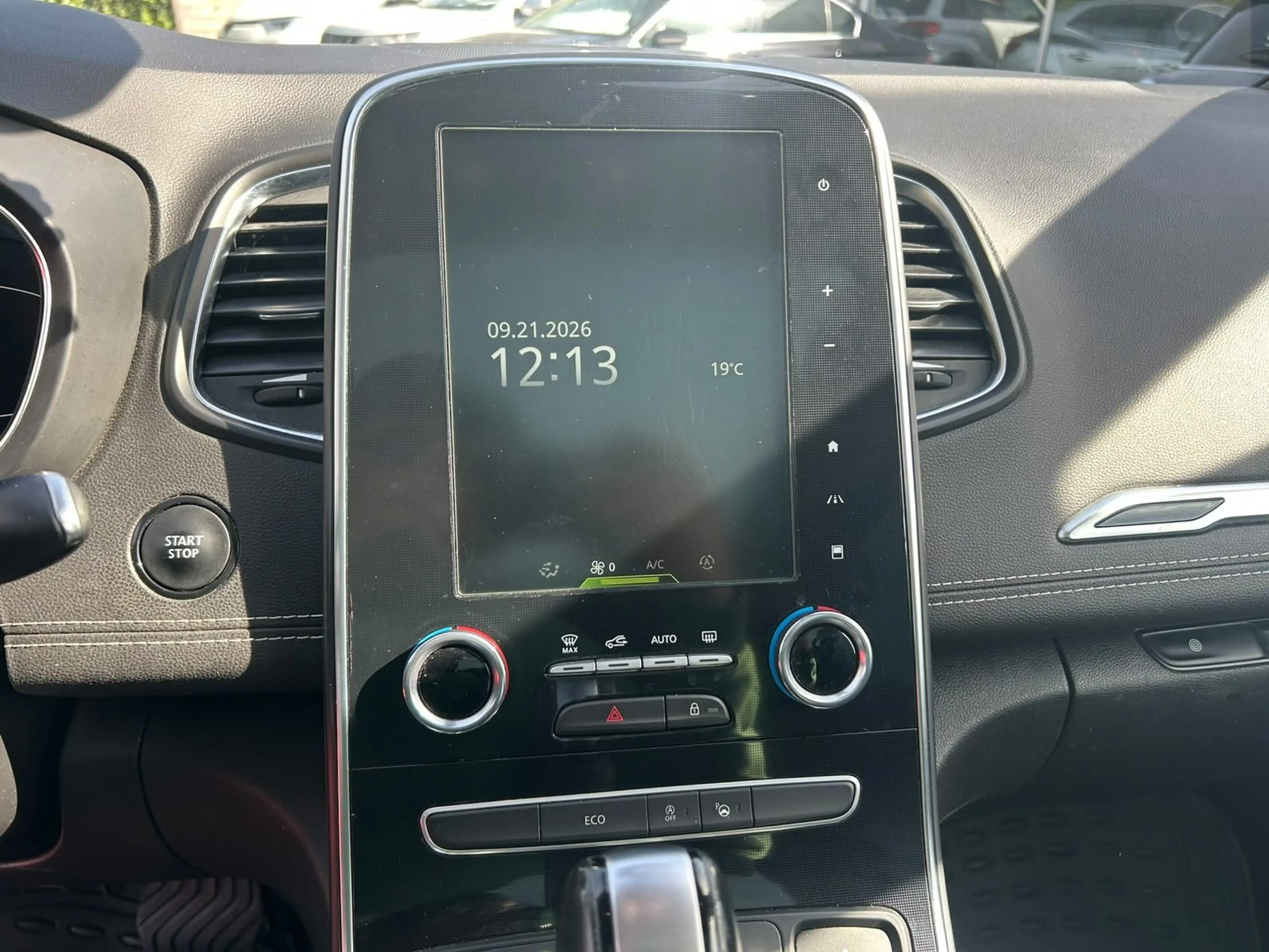 Renault Grand Scenic Grand Scénic 1.33 TCe Bose Edition EDC GPF (EU6.2) — photo 14