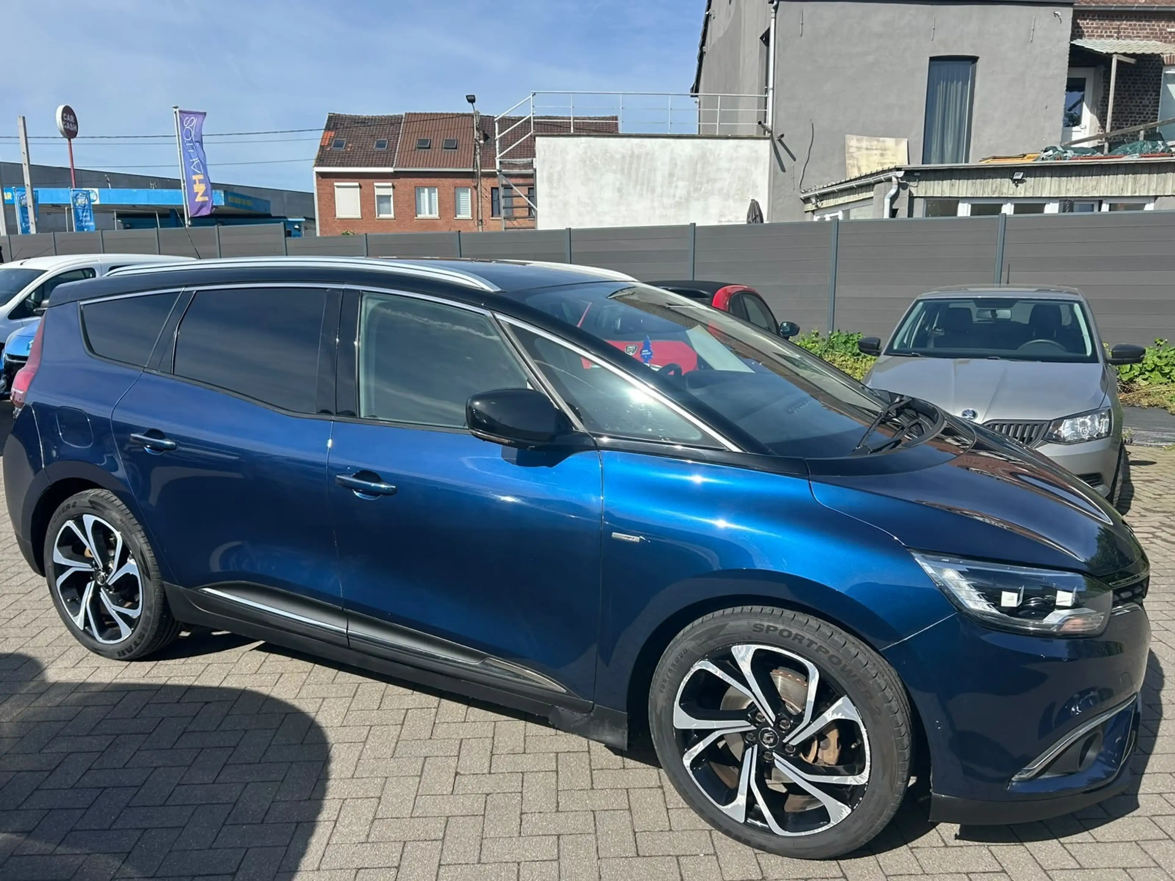 Renault Grand Scenic Grand Scénic 1.33 TCe Bose Edition EDC GPF (EU6.2) — photo 7