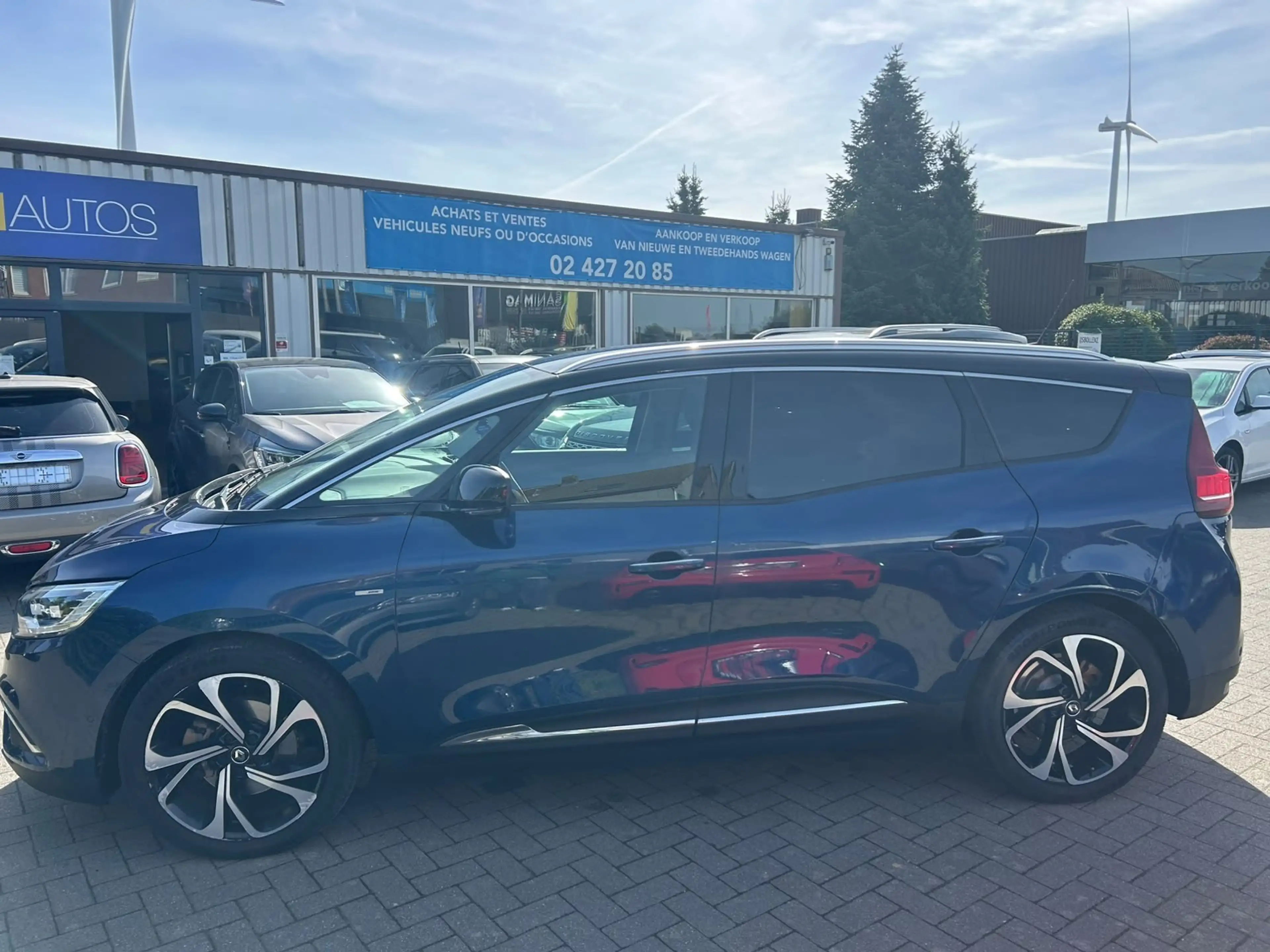 Renault Grand Scenic Grand Scénic 1.33 TCe Bose Edition EDC GPF (EU6.2) — photo 3