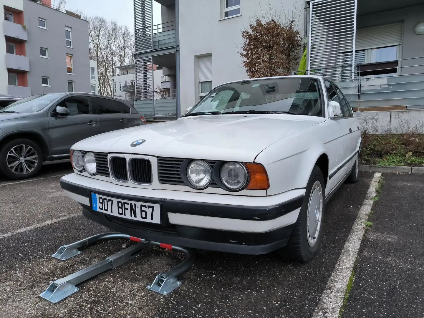 BMW 520 520i Weiß - 1