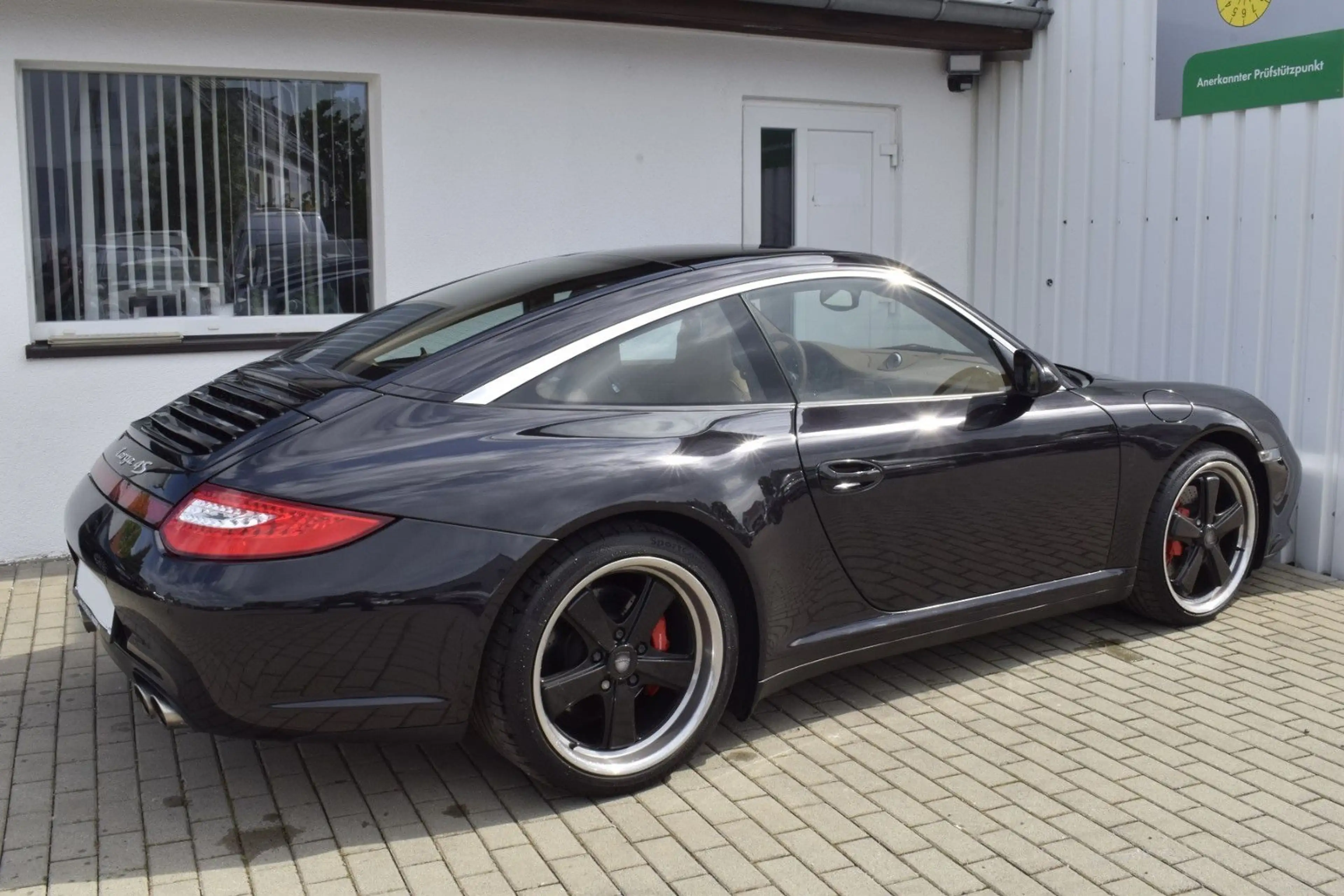Porsche 911 Targa 4 S Panorama Navi Tempomat SHZ+Lüft — photo 3