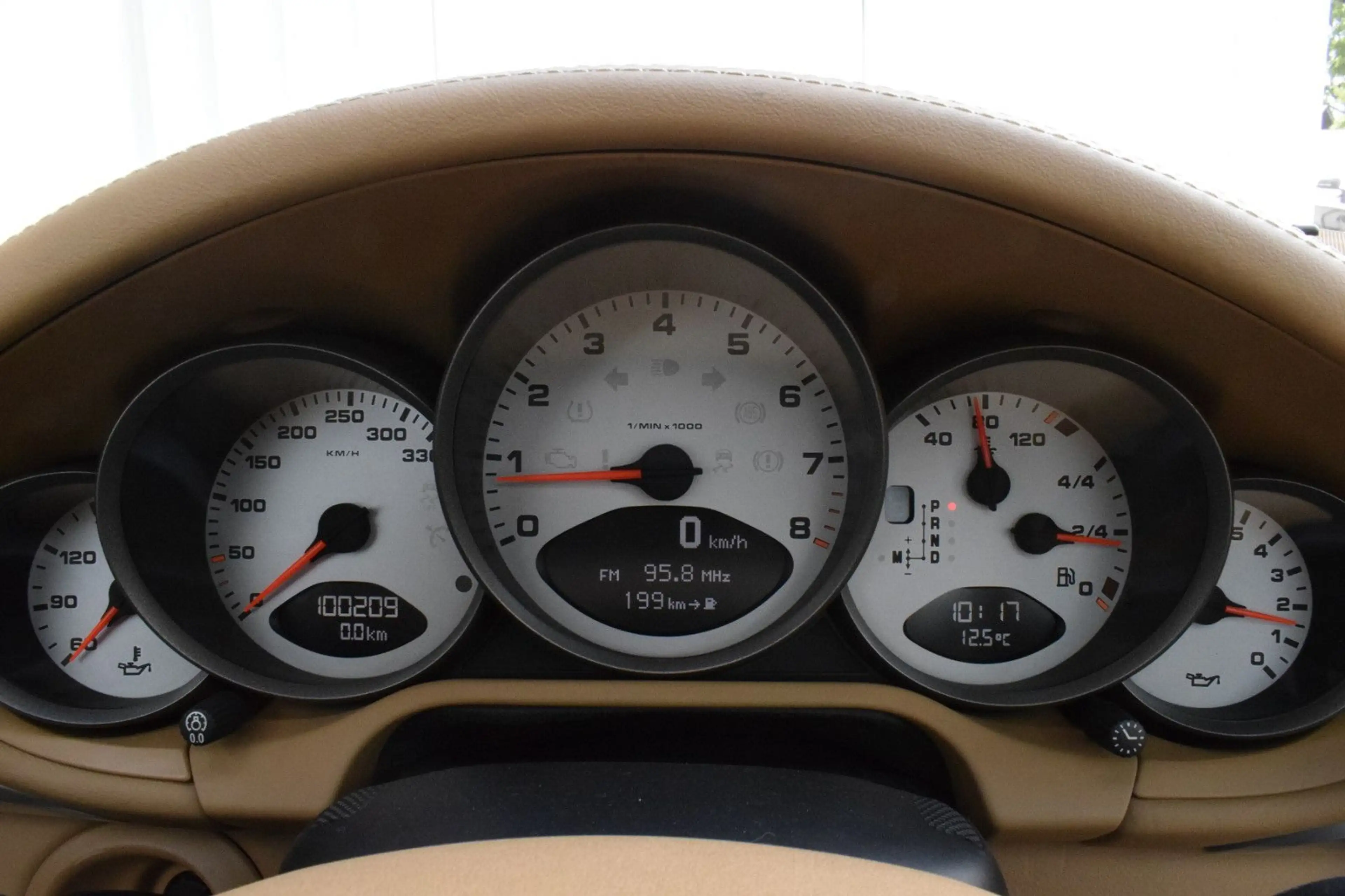 Porsche 911 Targa 4 S Panorama Navi Tempomat SHZ+Lüft — photo 15
