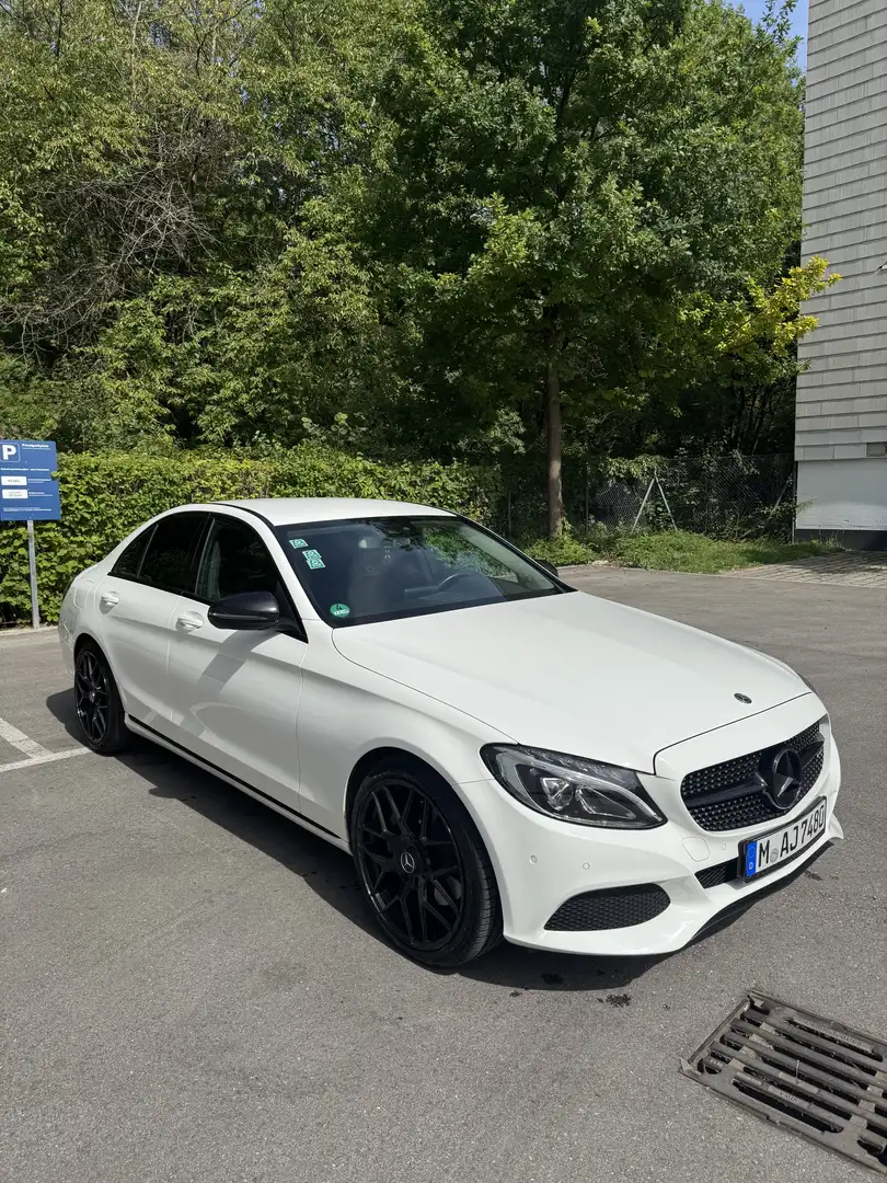 Mercedes-Benz C 300 9G-TRONIC Avantgarde - 2