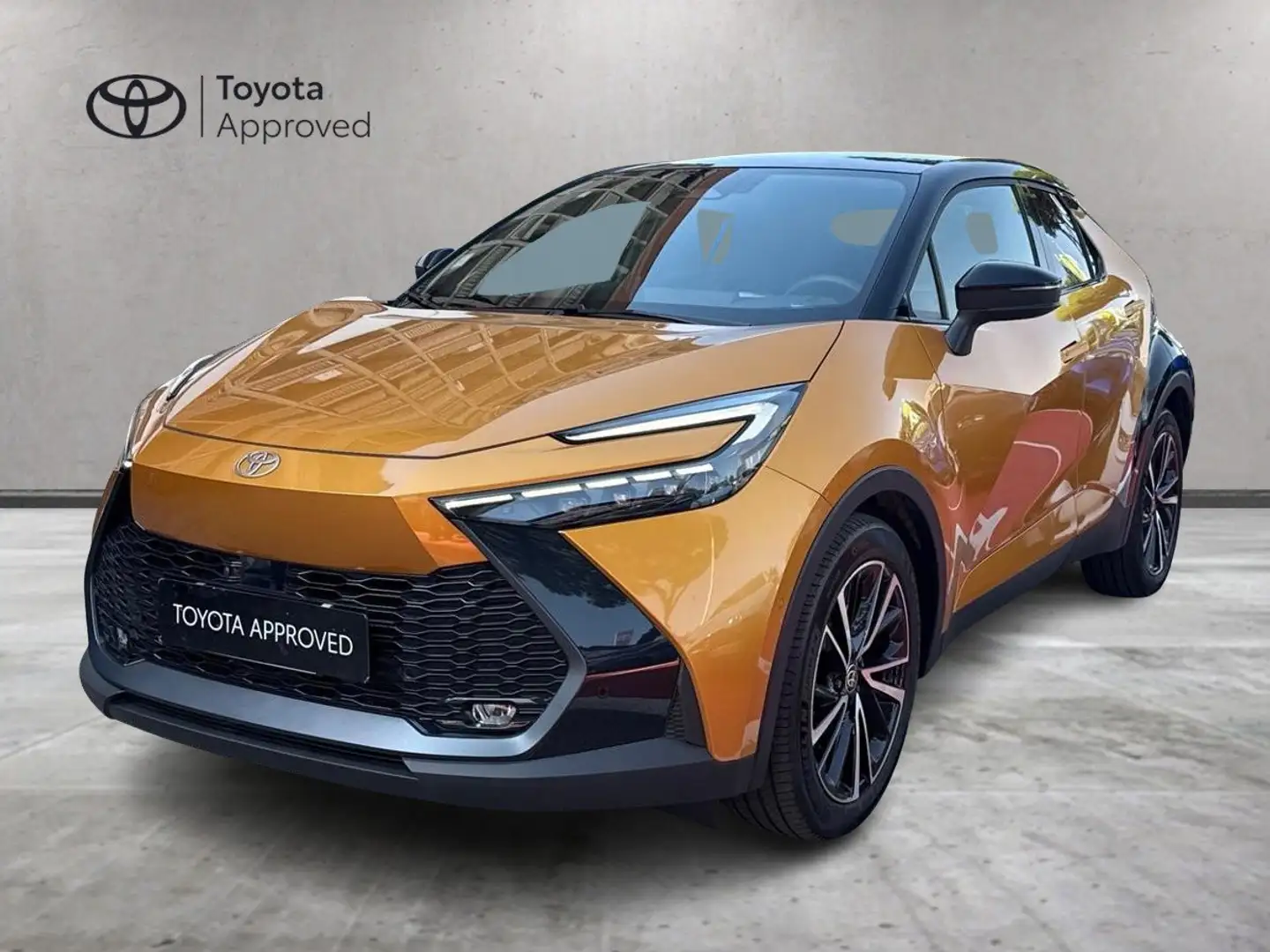 Toyota C-HR C-HR 2.0 phev Lounge Premiere fwd e-cvt AZIENDALE Oro - 1