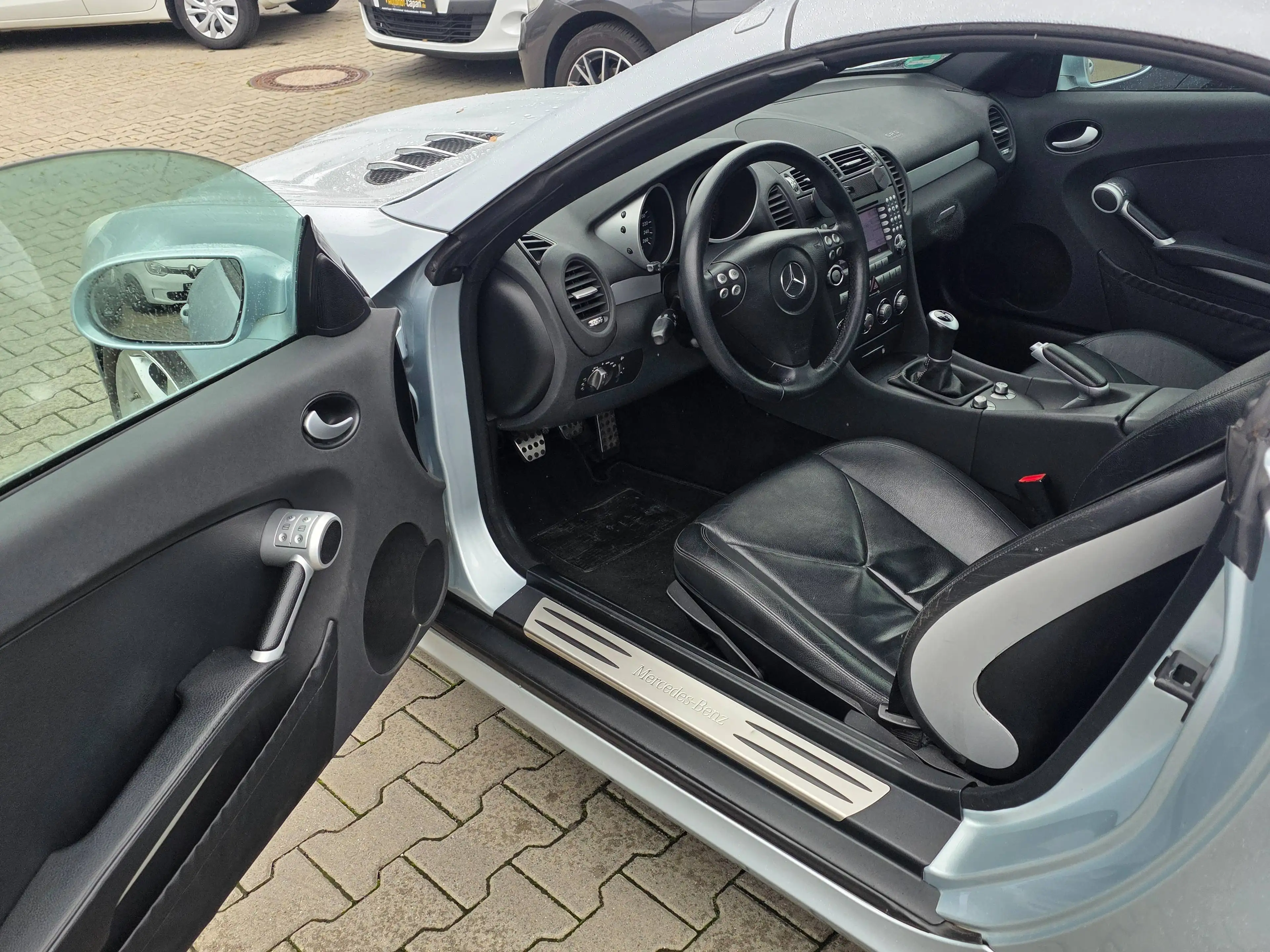 Mercedes-Benz SLK 200 SLK Kompr./Cabrio/Leder/Sitzhz/Kühlung/Klima/Alus/ZV/ — photo 10