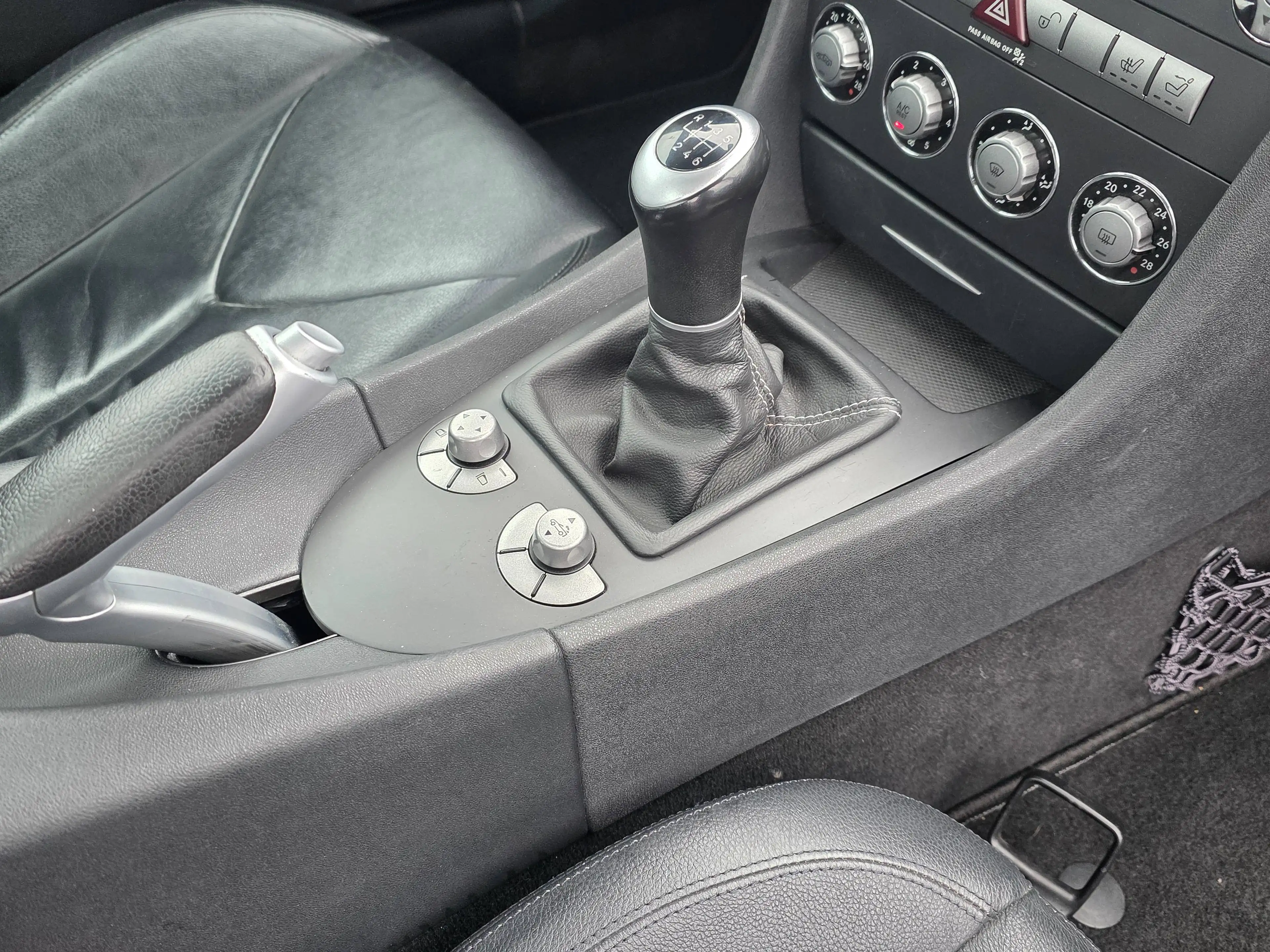 Mercedes-Benz SLK 200 SLK Kompr./Cabrio/Leder/Sitzhz/Kühlung/Klima/Alus/ZV/ — photo 15