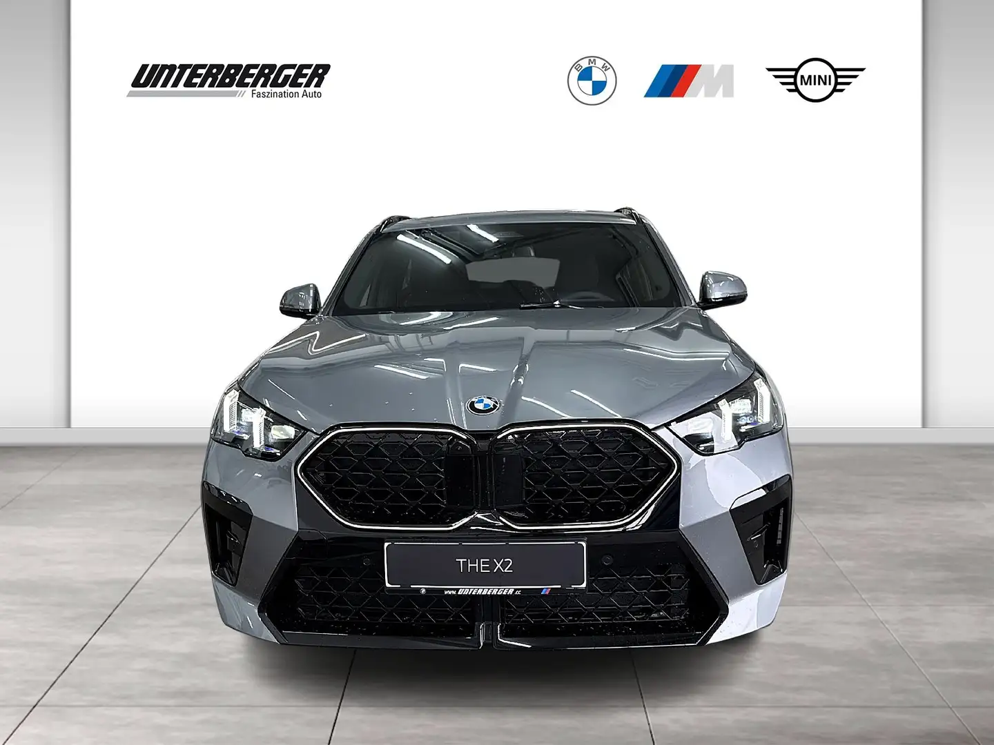BMW X2 xDrive20d M Sportpaket // elektr. Anhängerkupplung Grau - 2