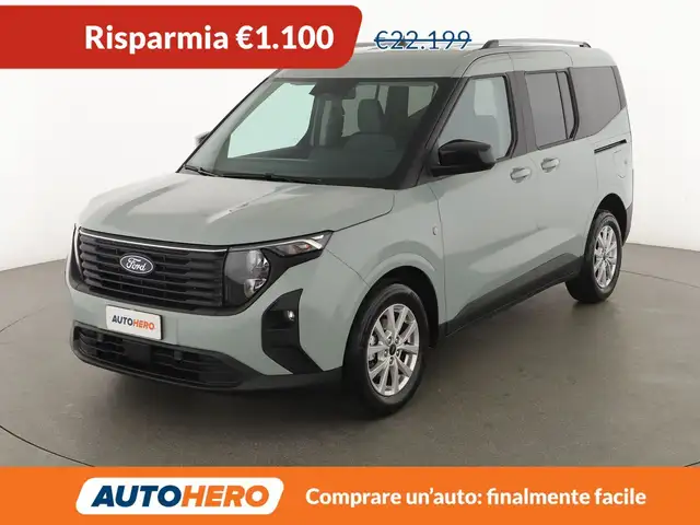 Ford Tourneo Courier 1.0 EcoBoost Titanium
