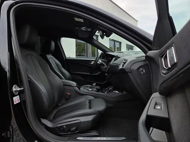 BMW M view 9