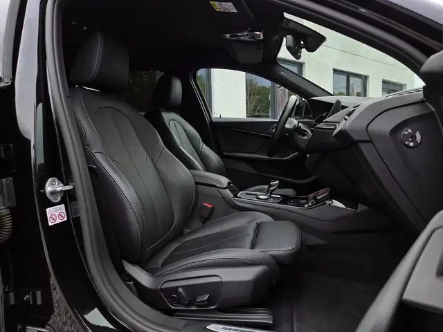 BMW M view 8