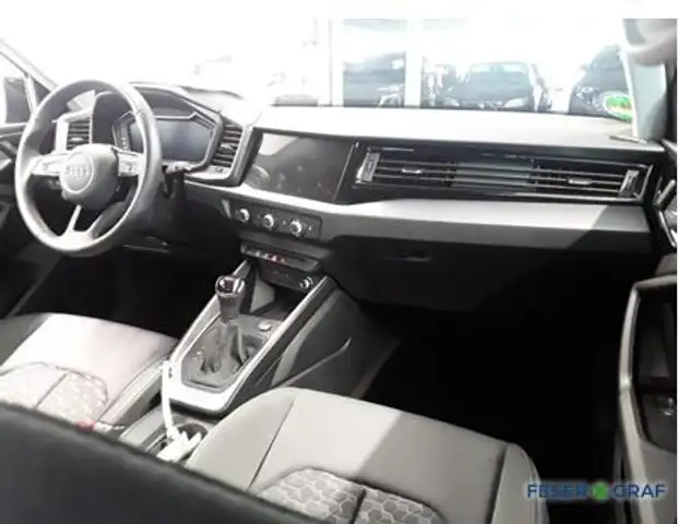 Audi A1 view 6