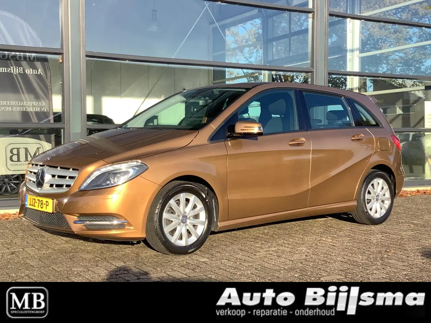 Mercedes-Benz B 200 airco, parkeersensoren, elektrisch pakket Geel - 1