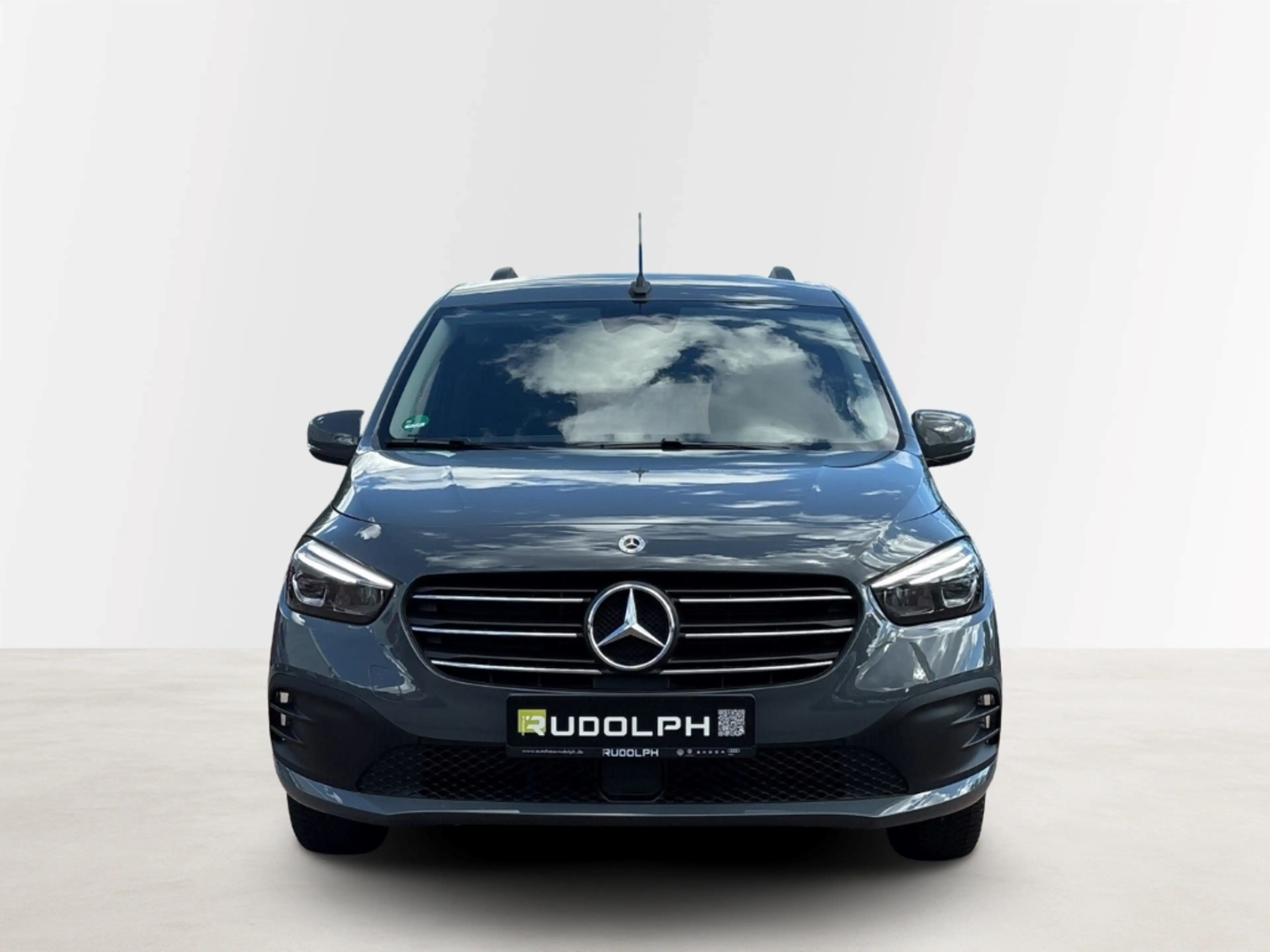 Mercedes-Benz T-Class Style LED Kamera Temp LenkradHZG DAB SHZ — photo 5