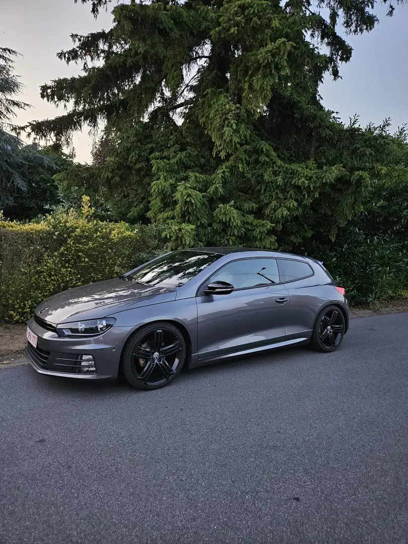 Volkswagen Scirocco 2.0 TDI r-line - 1