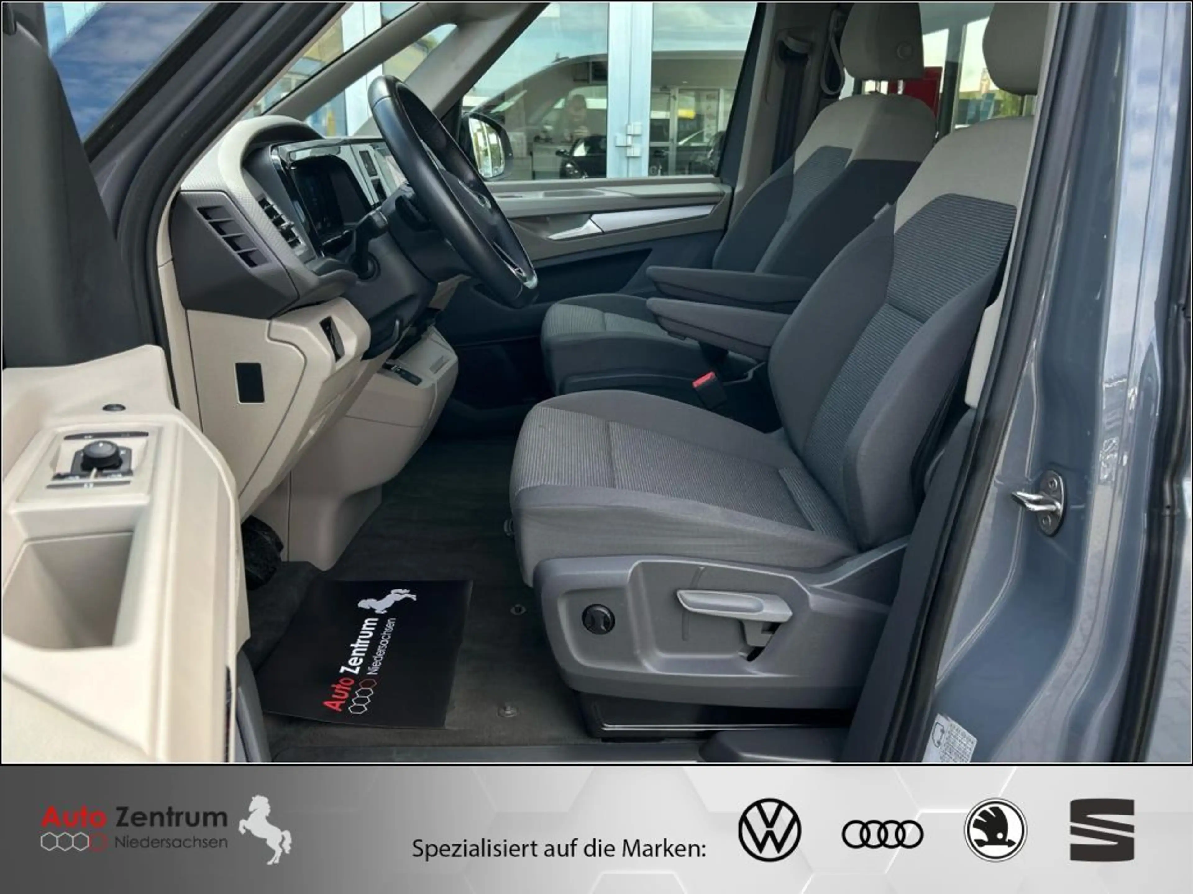 Volkswagen Transporter T7 Multivan 7-Sitzer AZN-Haus-FÖRDERNG* AHK Kamera — photo 12