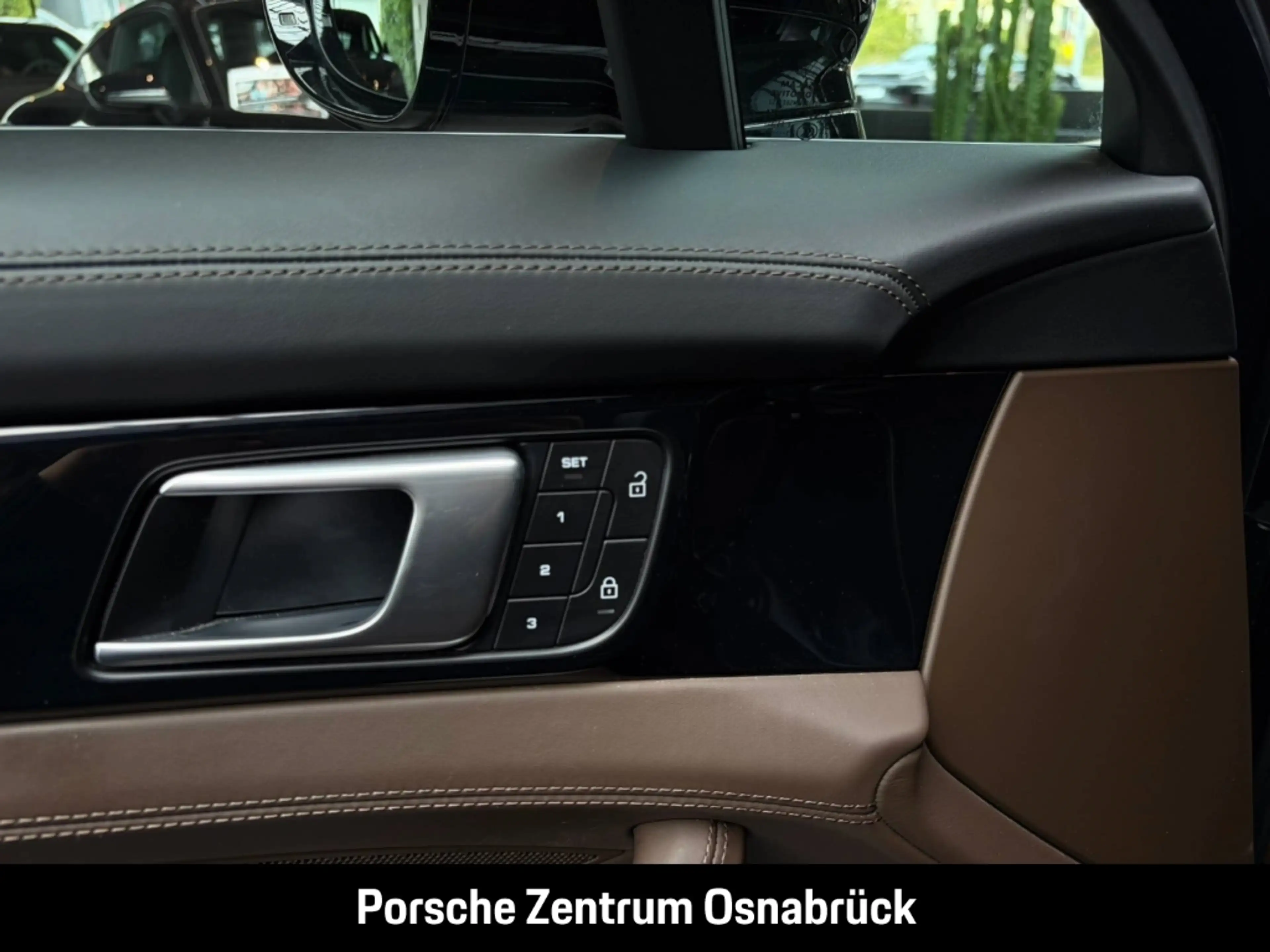 Porsche Panamera 4S E-Hybrid Sport Turismo — photo 13