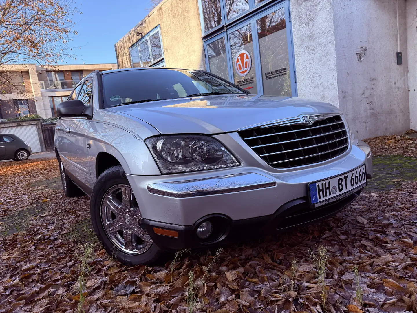 Chrysler Pacifica Top Zustand srebrna - 1