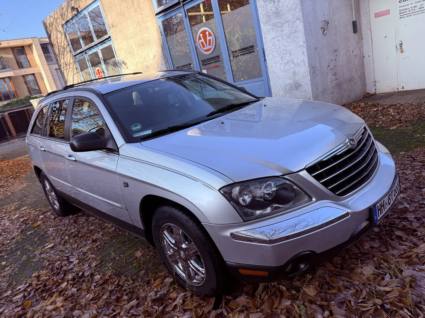 Chrysler Pacifica Top Zustand srebrna - 2