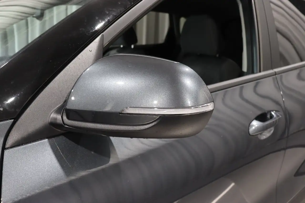 Kia Seltos снимка Kia Seltos