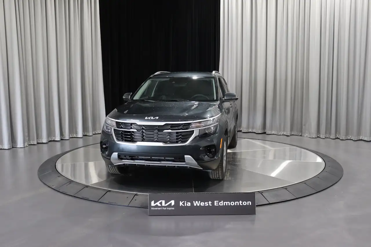 Kia Seltos снимка Kia Seltos