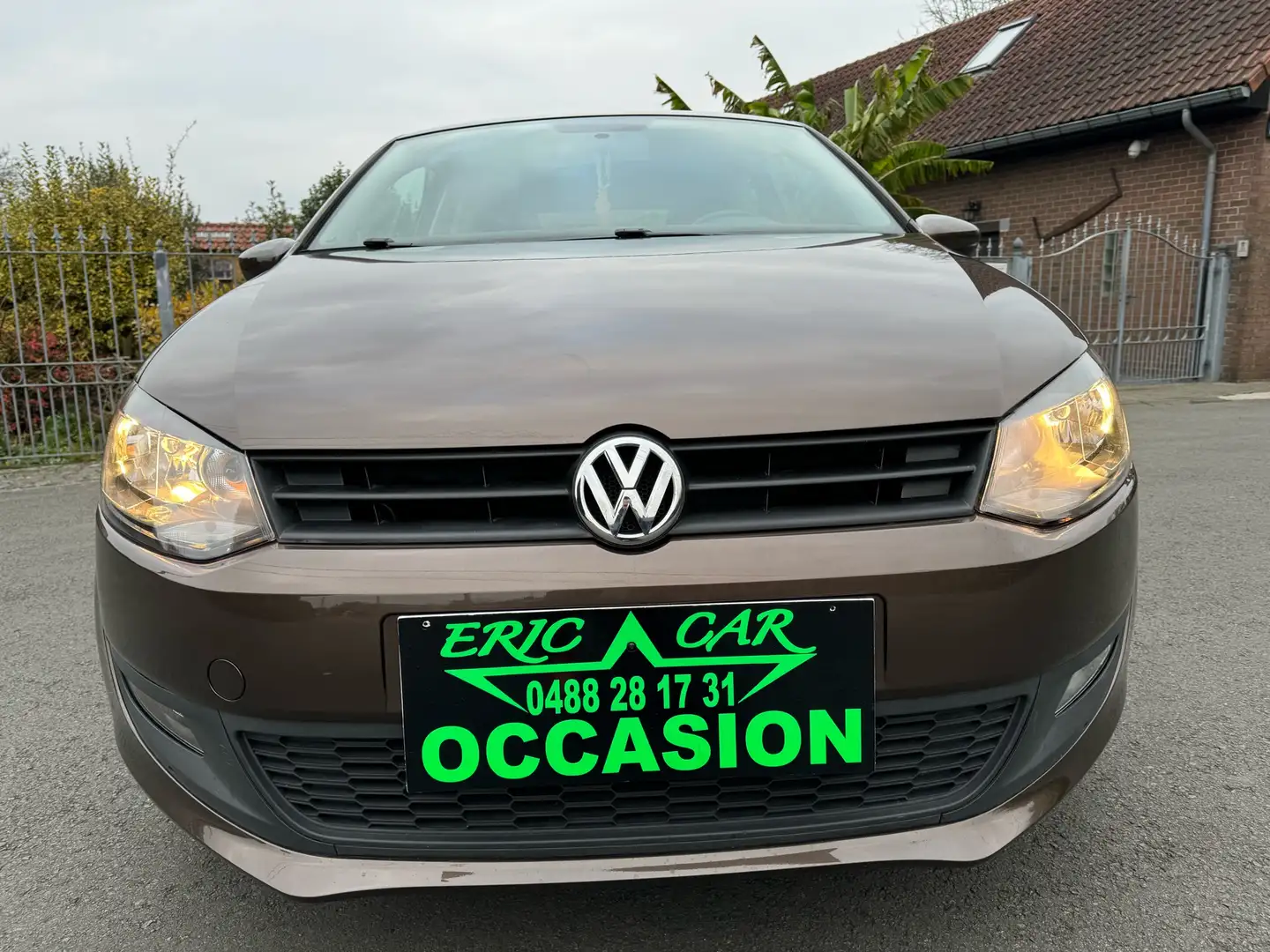 Volkswagen Polo 1.2i Trendline Brun - 2