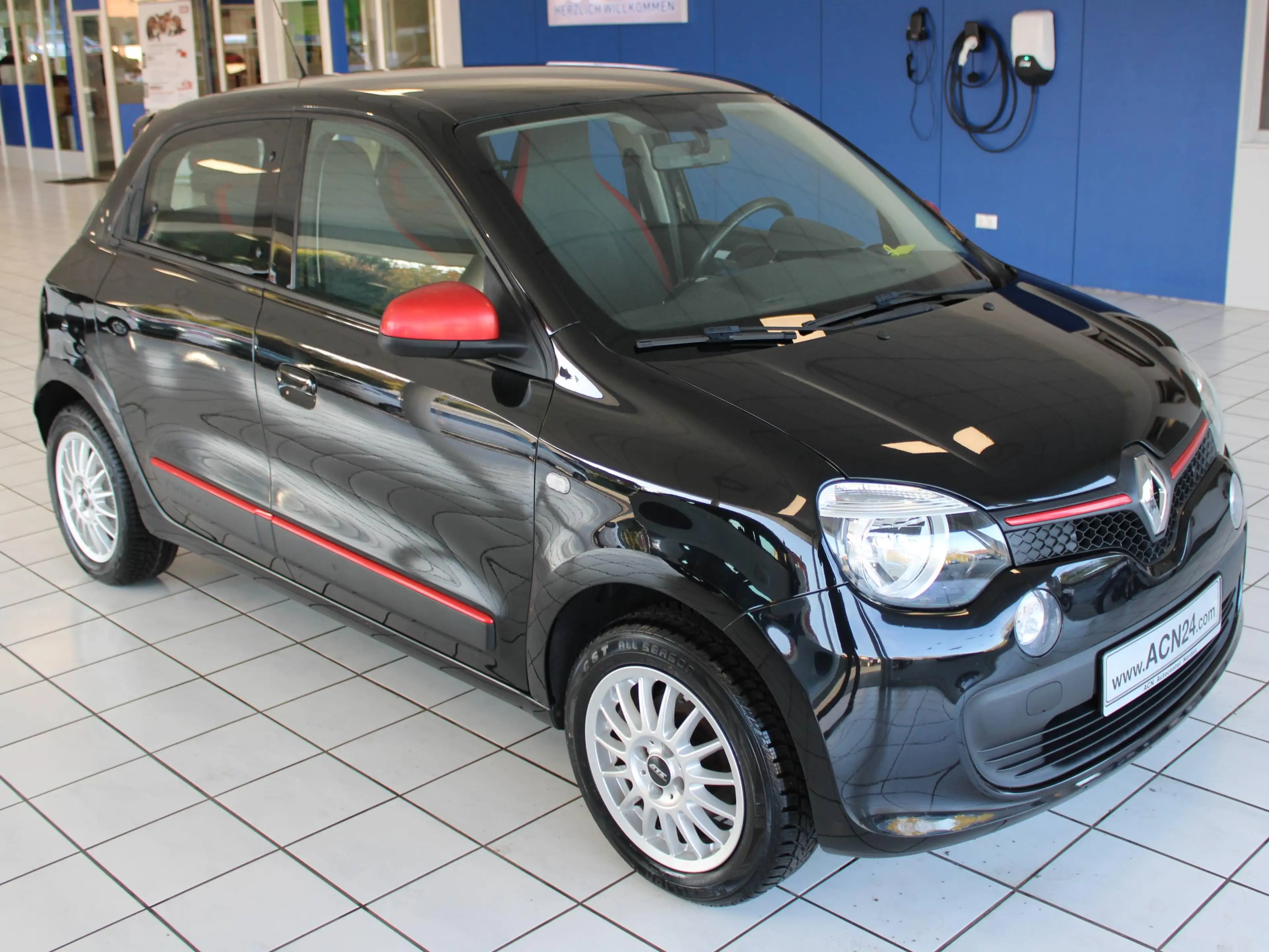 Renault Twingo Experience — photo 3