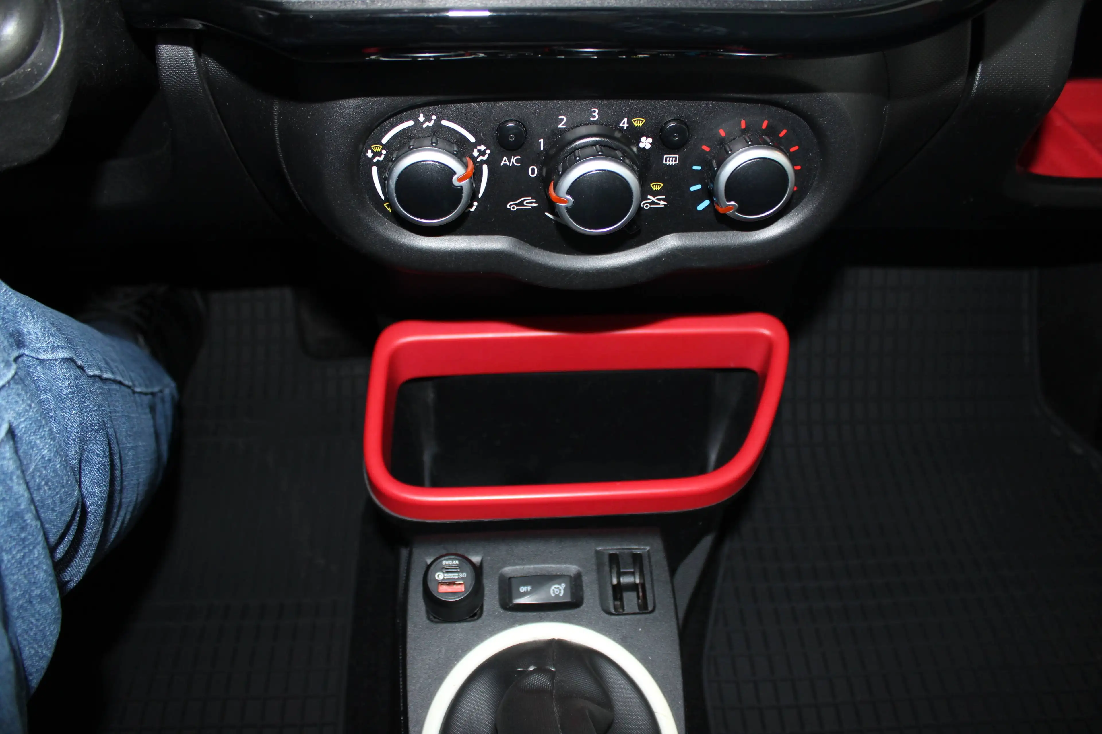 Renault Twingo Experience — photo 16