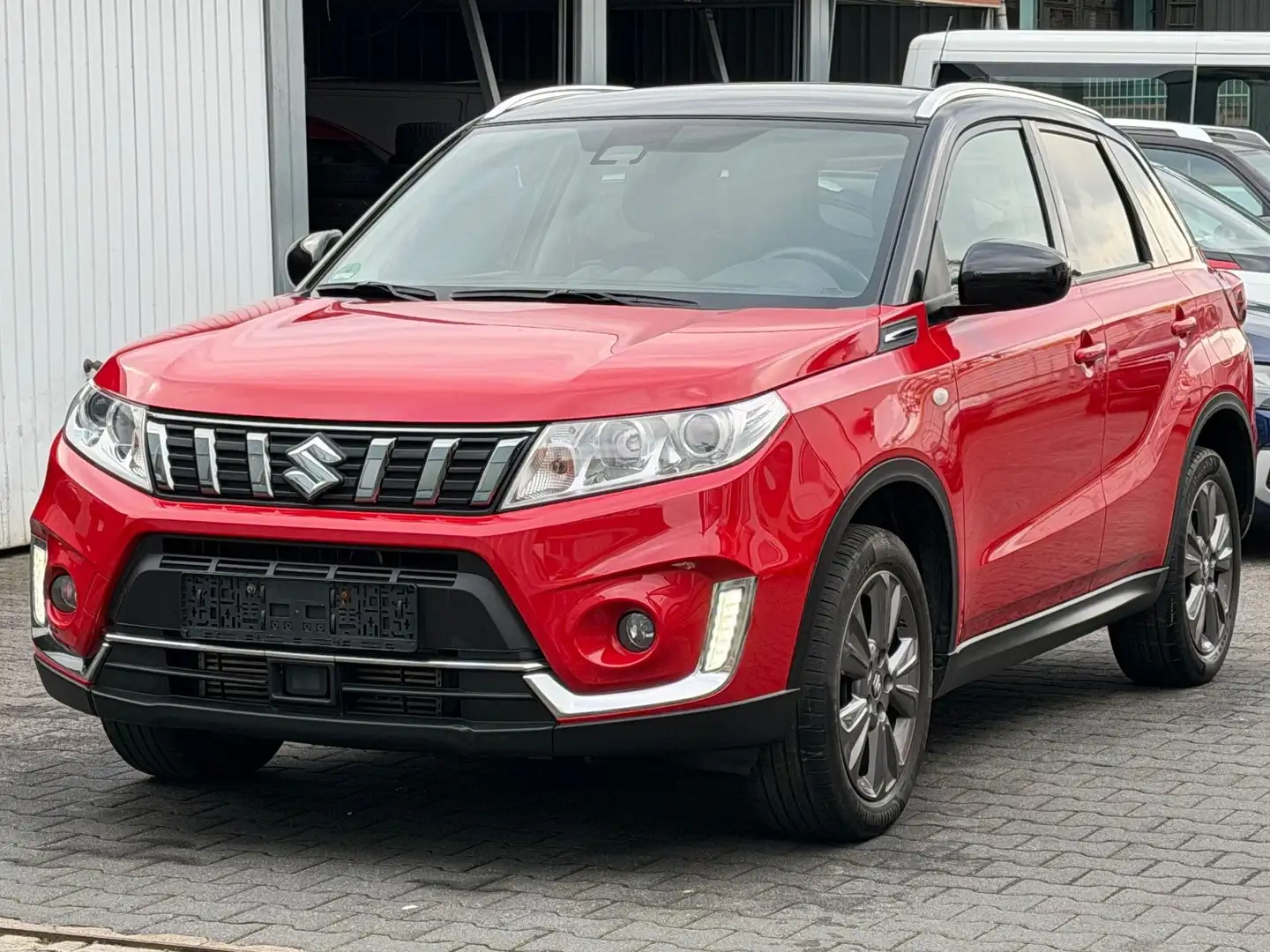 Suzuki Vitara 1.0 Comfort 4x4 Navi RückKamera ACC SHZ Rot - 1
