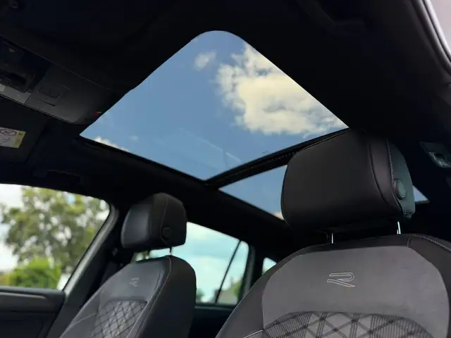 Volkswagen Tiguan view 16