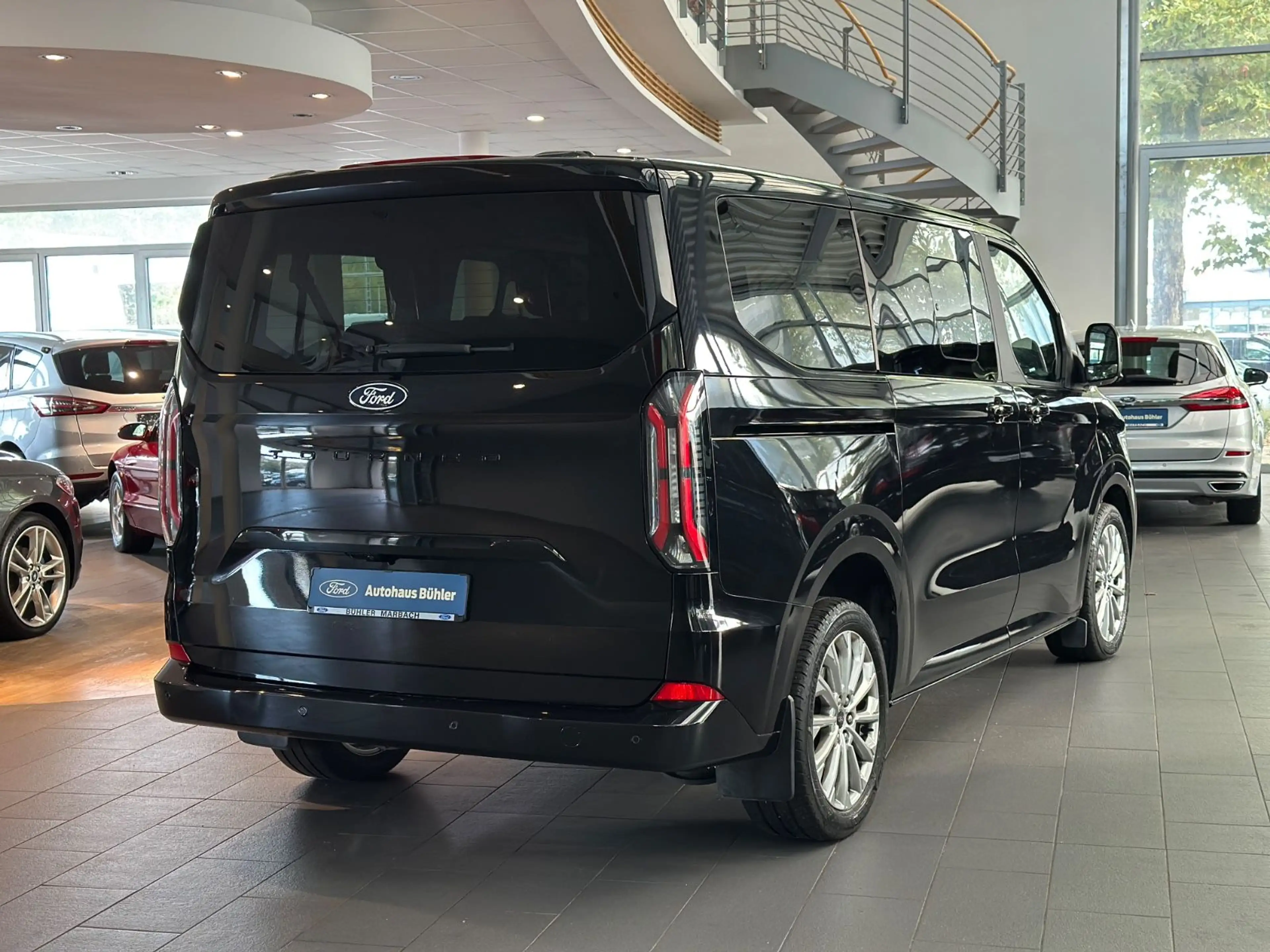 Ford Tourneo Custom 320 L1 Titanium X 2.0 #AHK #B&O # — photo 5