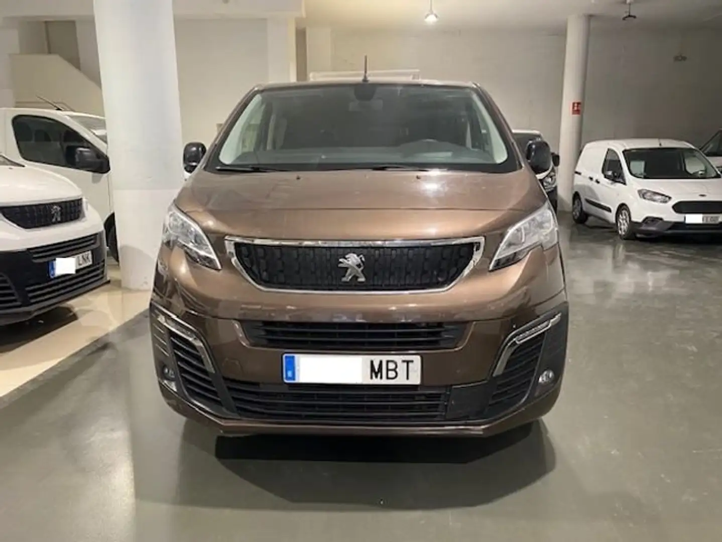 Peugeot Traveller Business BlueHDI 120 S&S Largo Gelb - 2